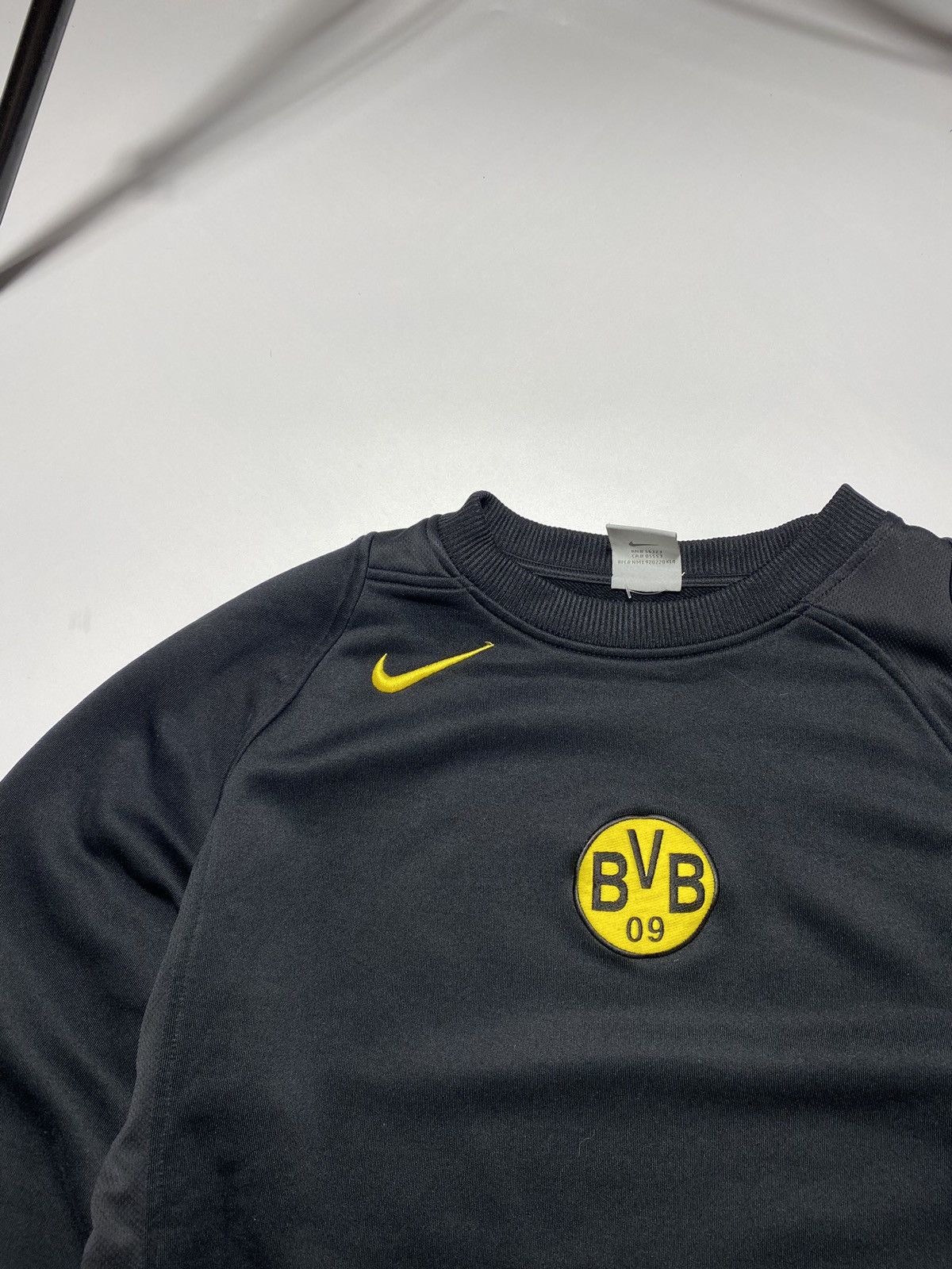 Nike × Vintage Vintage Nike Bvb Borussia central logo soccer sweatshirt Size US S / EU 44-46 / 1 - 5 Thumbnail