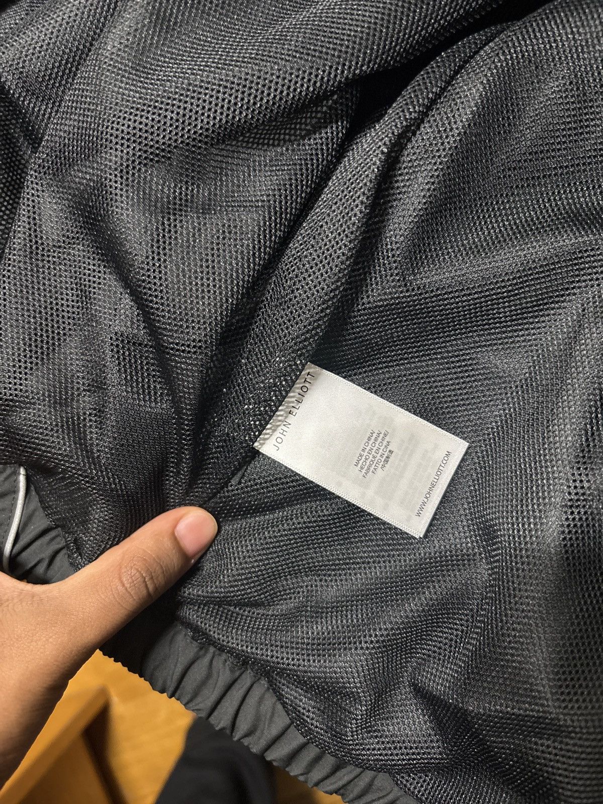John Elliott John Elliot panelled Nylon Anorak (Black) - Size M - New Size US M / EU 48-50 / 2 - 6 Thumbnail