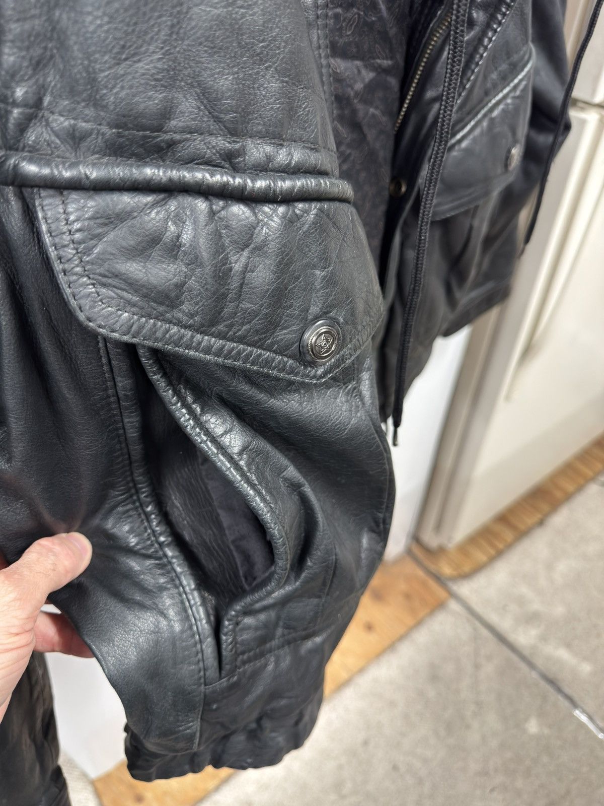 Other 100% genuine leather Black leather bomber jacket Size US XL / EU 56 / 4 - 8 Thumbnail