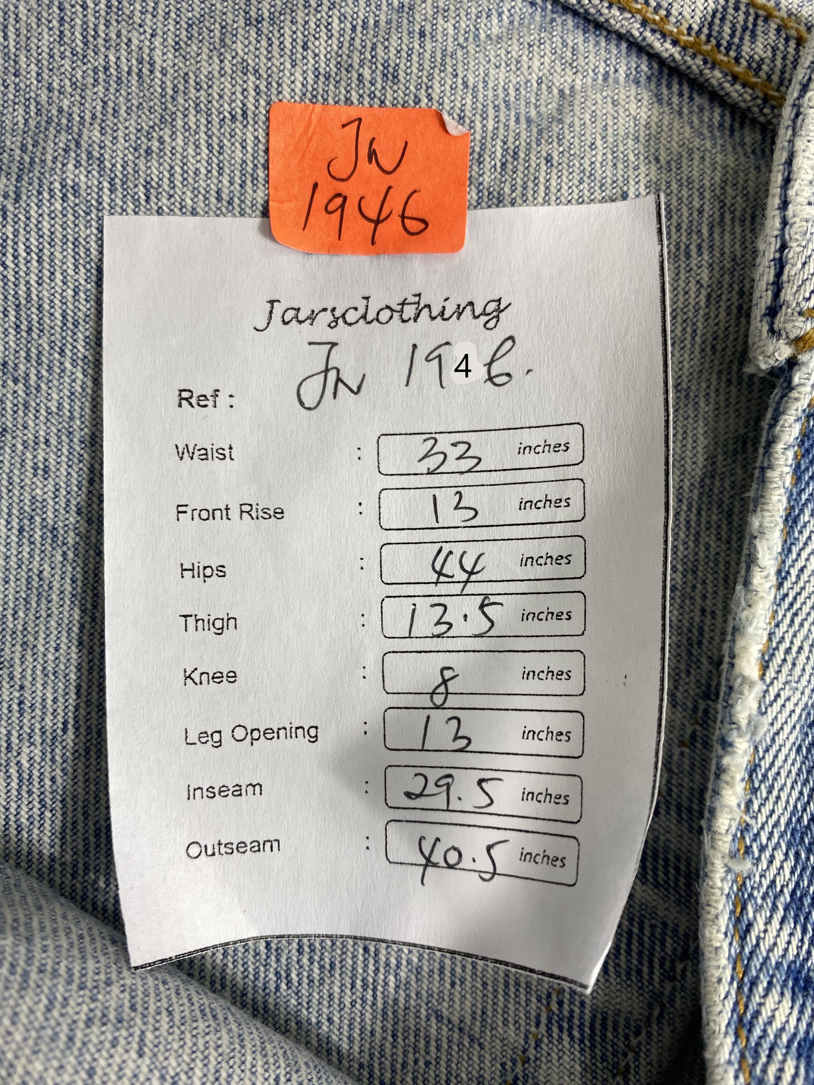 Levi's 90's Light Blue Wash Vintage Levi's 550 USA 33x29.5 JN1946 Size US 33 - 8 Thumbnail
