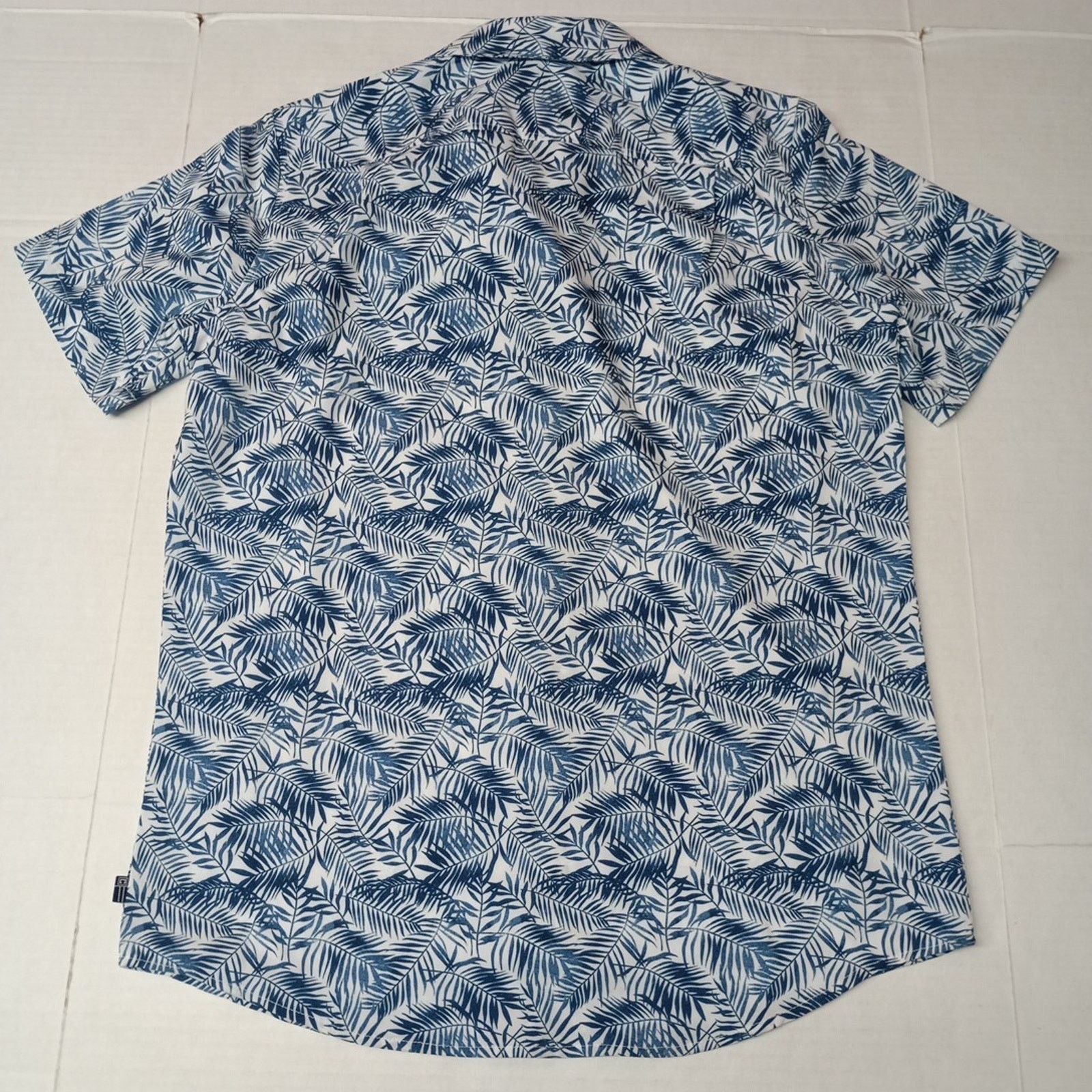 Chaps Chaps Woven Shirt Men's Size S Blue Floral Stretch UPF 50 Size US S / EU 44-46 / 1 - 8 Thumbnail