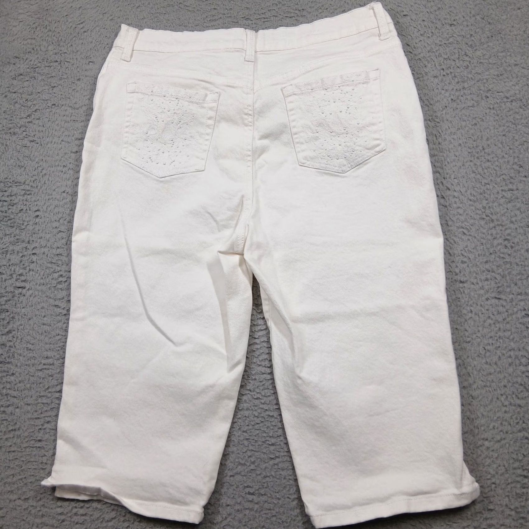 Gloria Vanderbilt Gloria Vanderbilt Amanda Skimmer Jeans White Embroidered Pockets Womens 14 Size 36" / US 14 / IT 50 - 2 Thumbnail