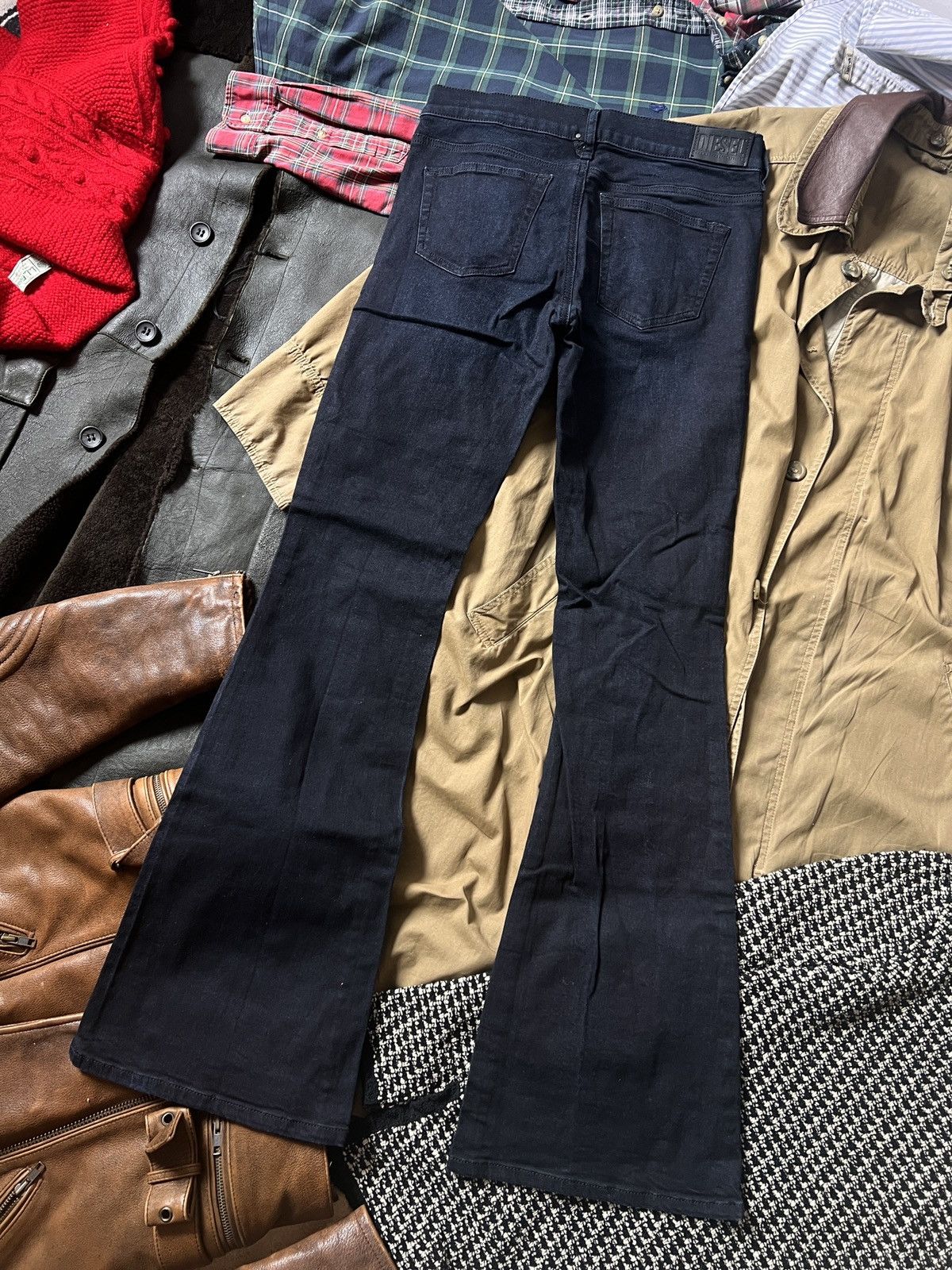 Diesel Flared Diesel Bootcut-Flare Low Waist Jeans Size 26" / US 2 / IT 38 - 2 Thumbnail