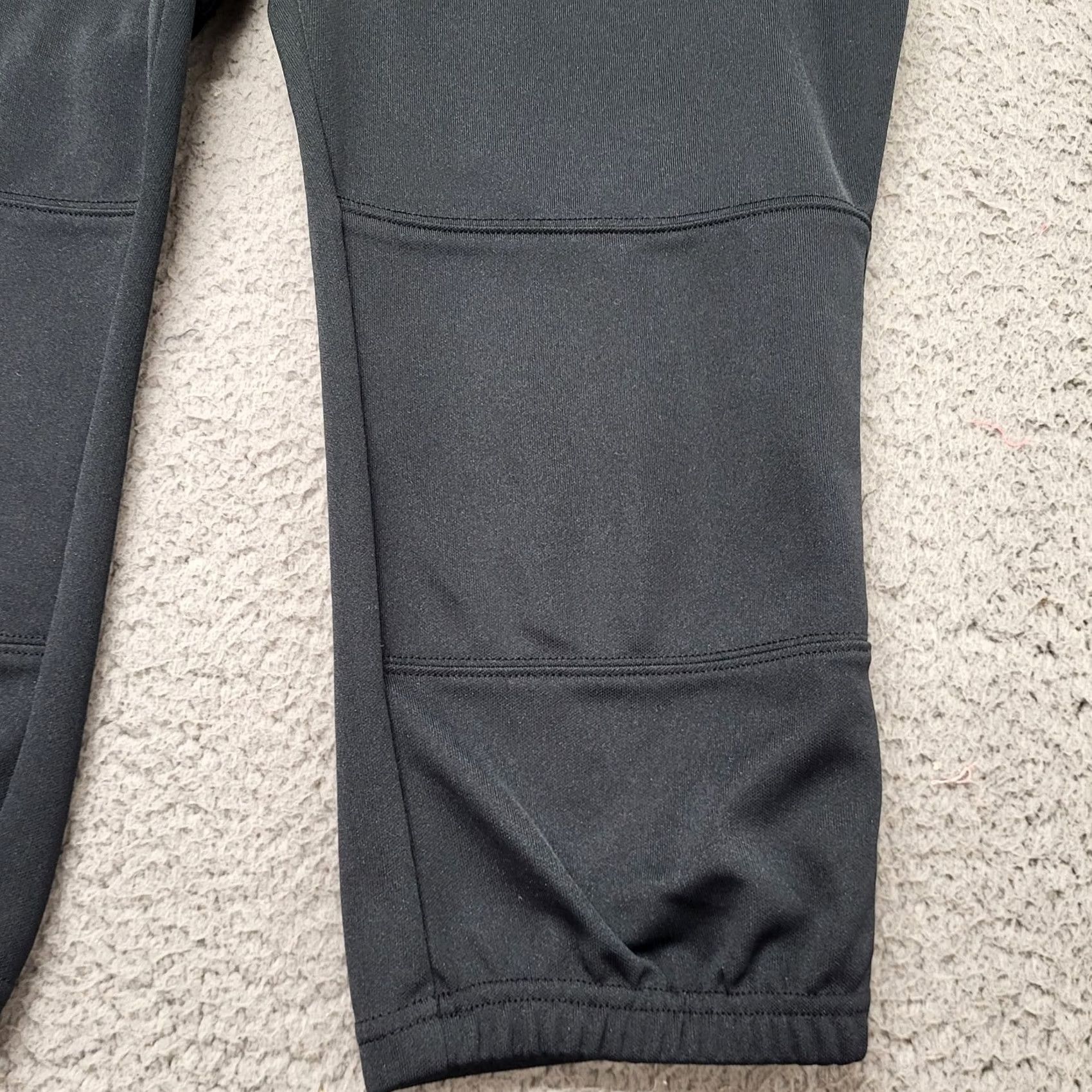Under Armour Under Armour Women Pants Black Capri Stretch Outdoor Sports Tapered Inseam see pic's L Size 36" / US 14 / IT 50 - 7 Thumbnail
