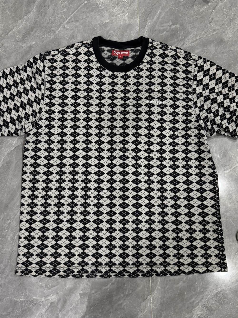 Supreme Supreme Diamond Jacquard Short Sleeve T-Shirt Size XL Size US XL / EU 56 / 4 - 1 Thumbnail