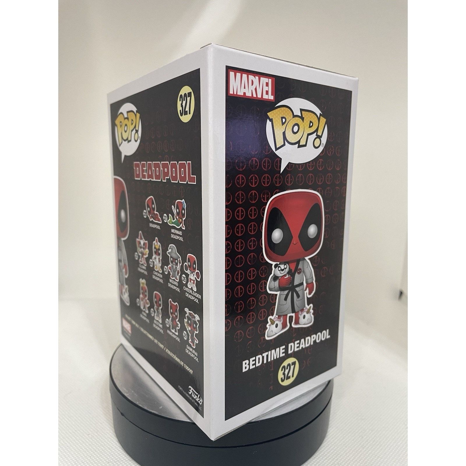 Marvel Comics Funko Pop! Bedtime Deadpool #327 With Pop Protector Size ONE SIZE - 6 Thumbnail