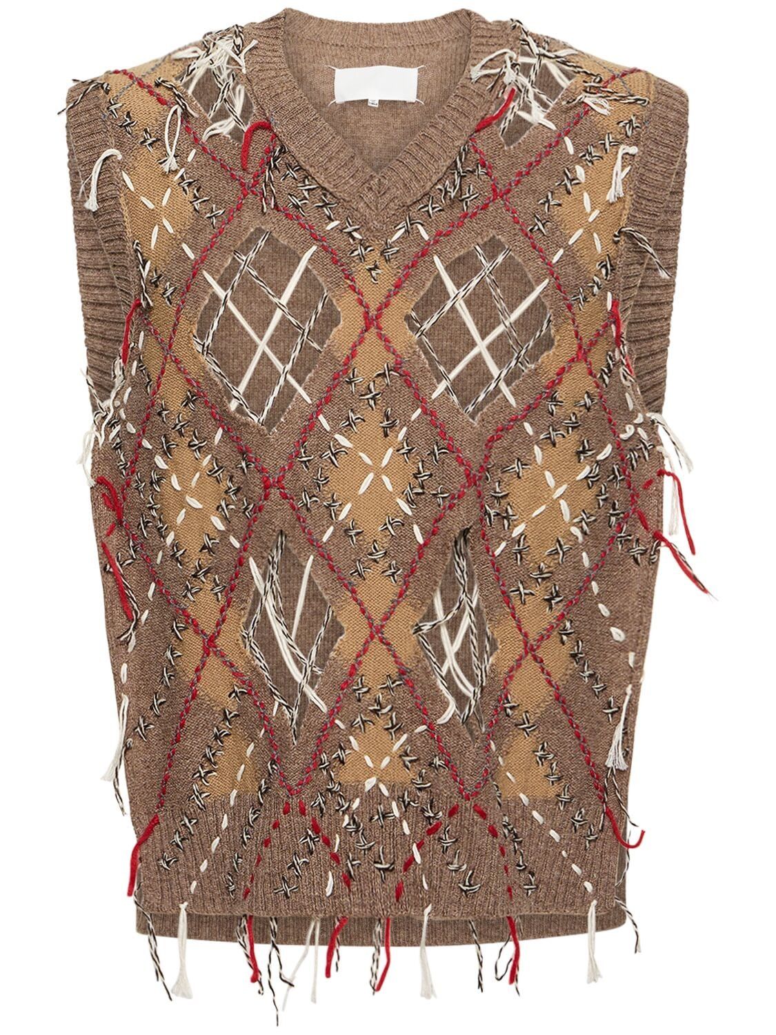 Maison Margiela o1y0325 V-neck Sleeveless Sweater in Khaki Size US M / EU 48-50 / 2 - 1 Thumbnail