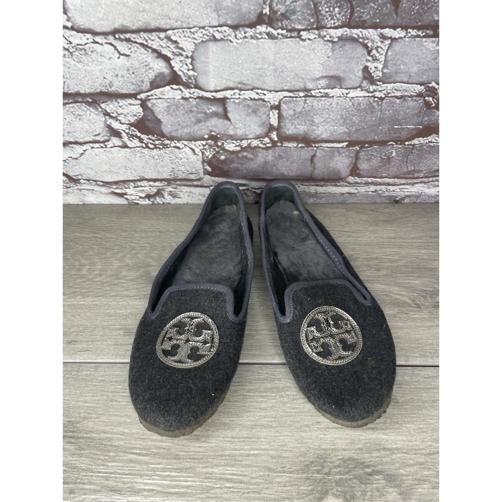 Tory Burch Tory Burch Billy Charcoal Gray Wool Logo Lamb Fur Slipper Fl Size US 6 / IT 36 - 5 Thumbnail