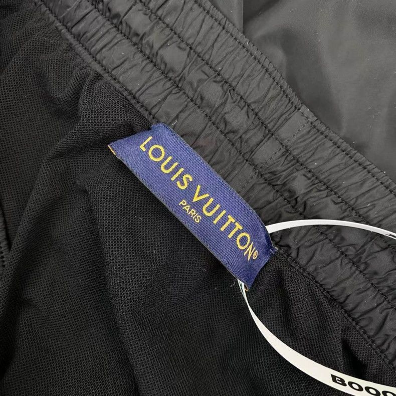 Louis Vuitton Louis Vuitton size l 23ss black casual shorts Size US 28 / EU 44 - 4 Thumbnail