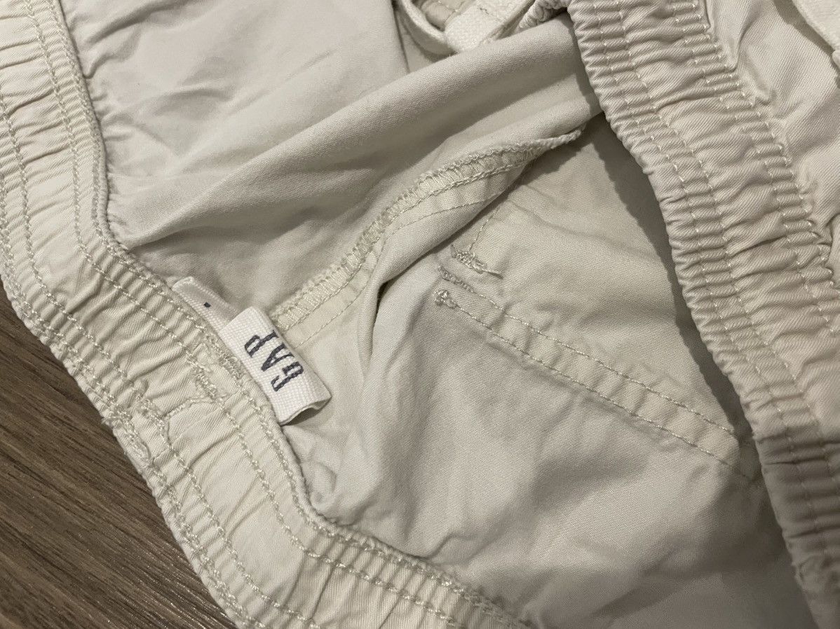 Gap Gap Khaki Shorts Size US 32 / EU 48 - 3 Thumbnail