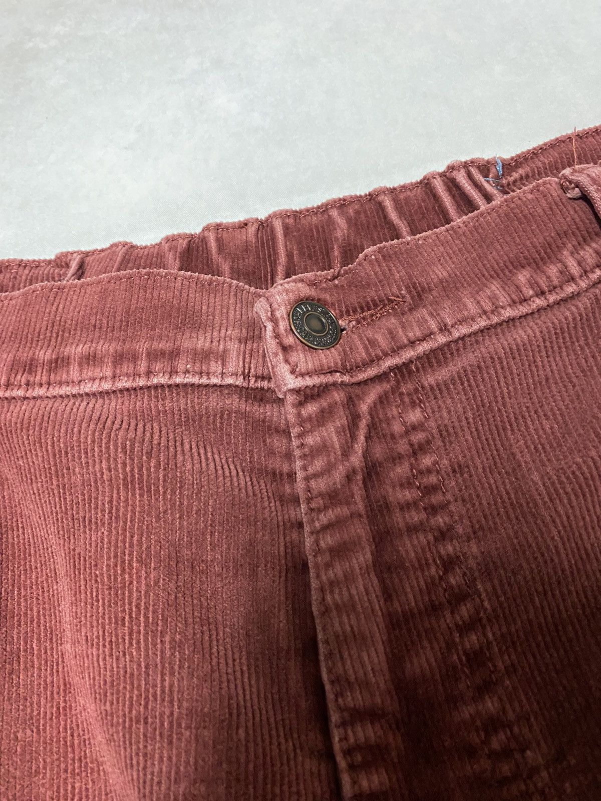 Levi's × Vintage Vintage 90’s Burgundy Corduroy Orange Tab Levi’s (34x24) Size US 34 / EU 50 - 4 Thumbnail
