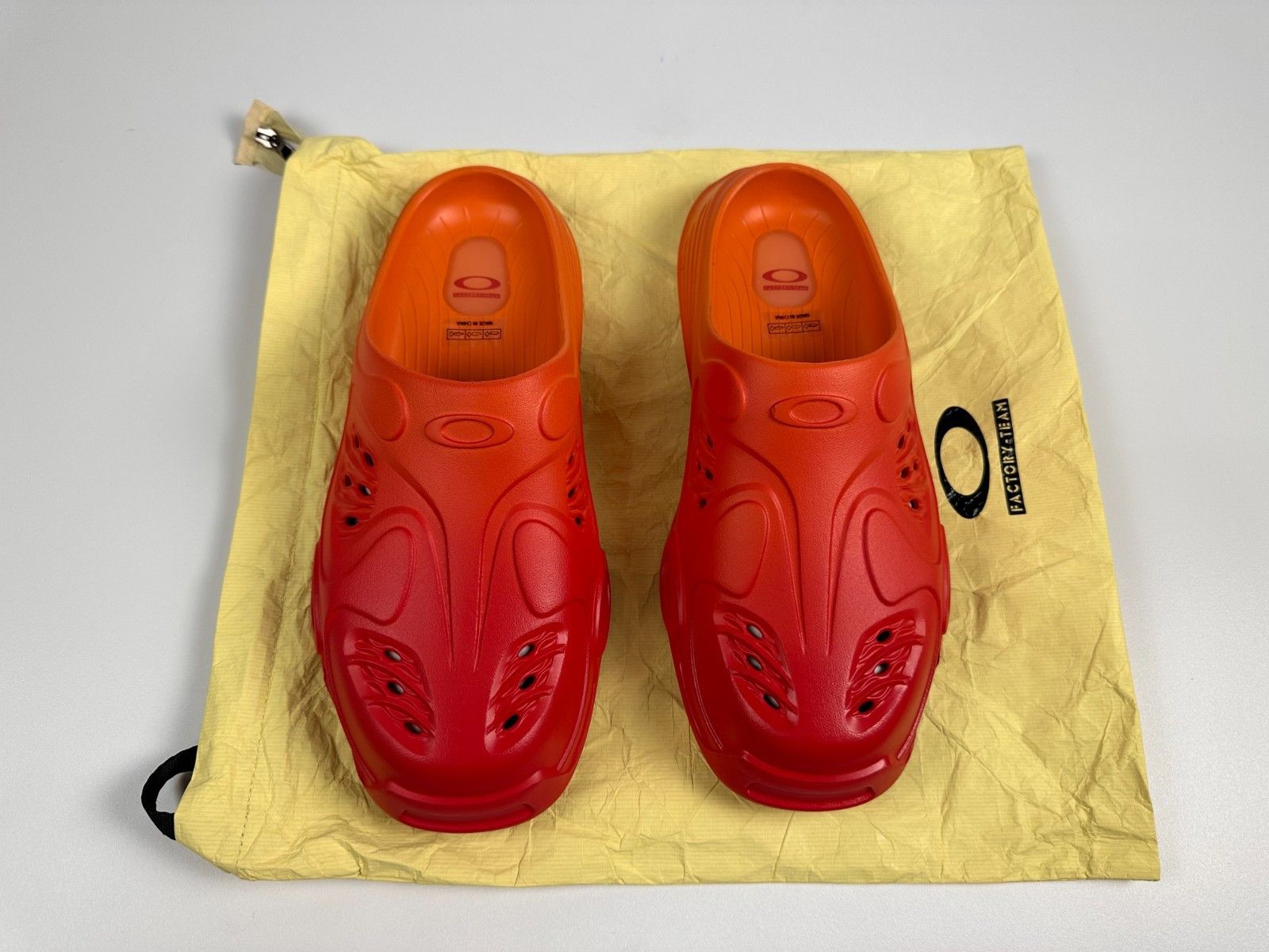 Oakley Oakley Factory Team x Brain Dead Paguro slide US9.5 Size US 9.5 / EU 42-43 - 3 Thumbnail