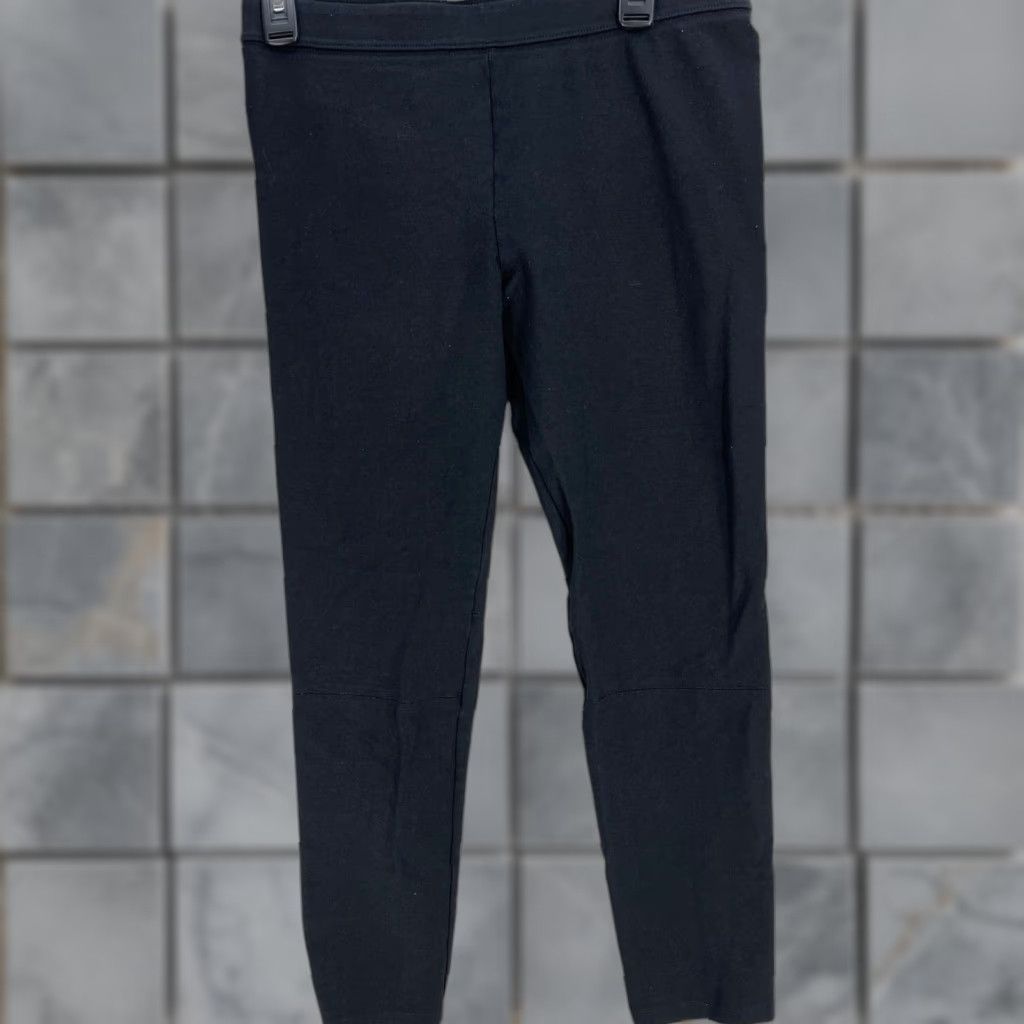Eddie Bauer Eddie Bauer Pull On Pants Women Size 8 Black Stretch Cotton Modal Nylon Spandex Pilling Size 30" / US 8 / IT 44 - 1 Thumbnail