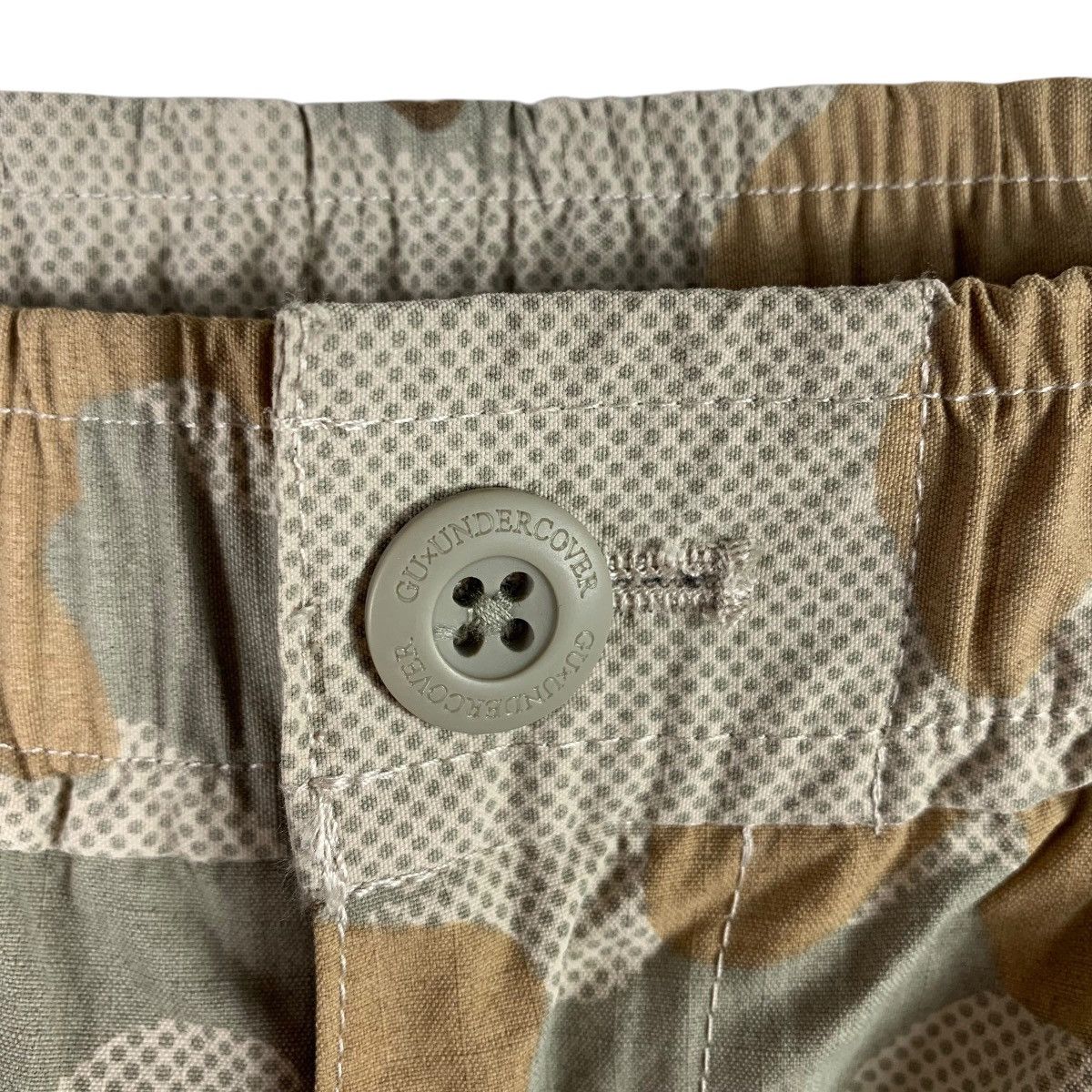 GU × Japanese Brand × Undercover GU X UNDERCOVER Camo full print cargo pants Size US 32 / EU 48 - 5 Thumbnail