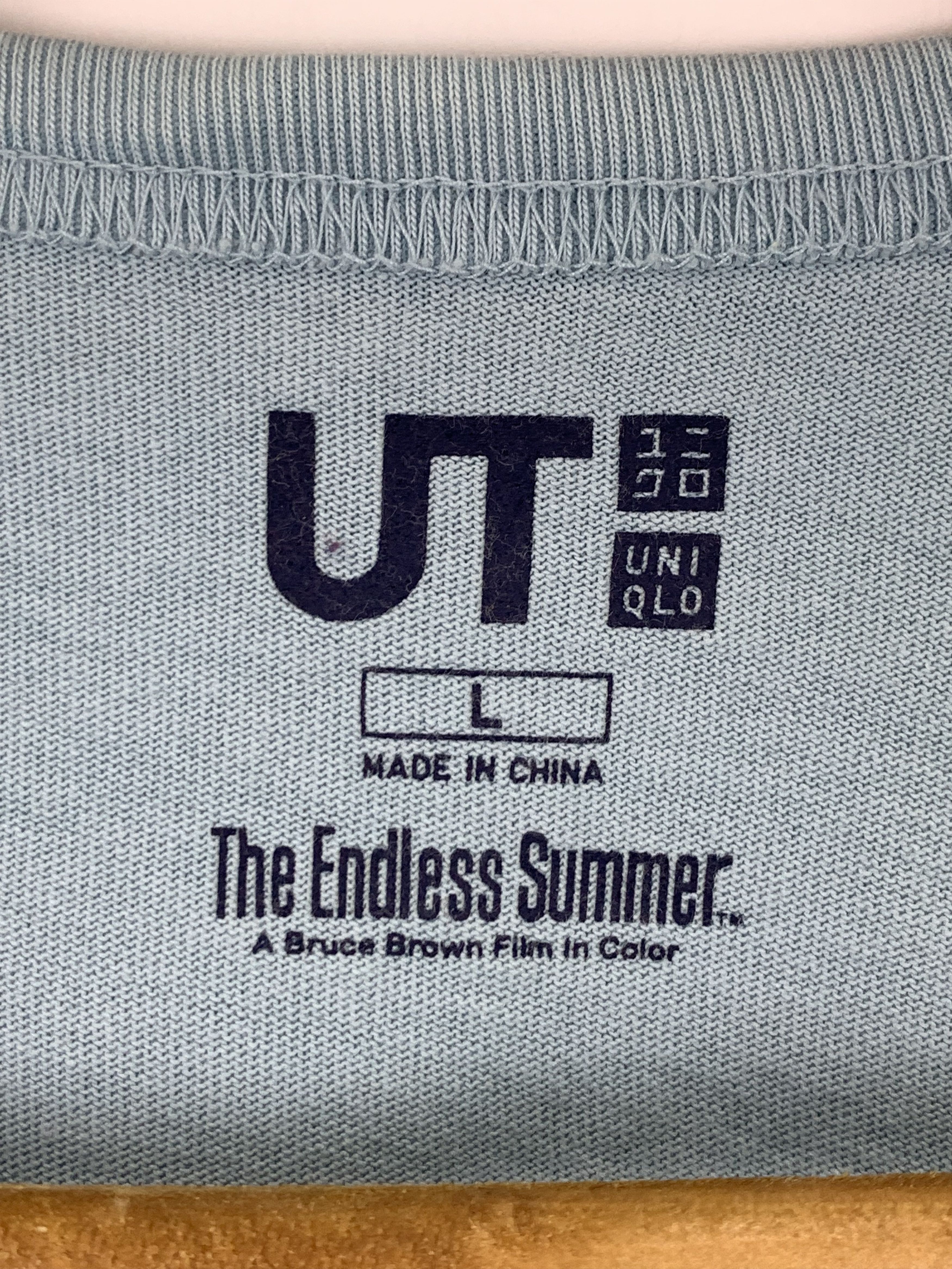 Uniqlo Uniqlo The Endless Summer Movie T Shirt TA0255 Size US L / EU 52-54 / 3 - 5 Thumbnail