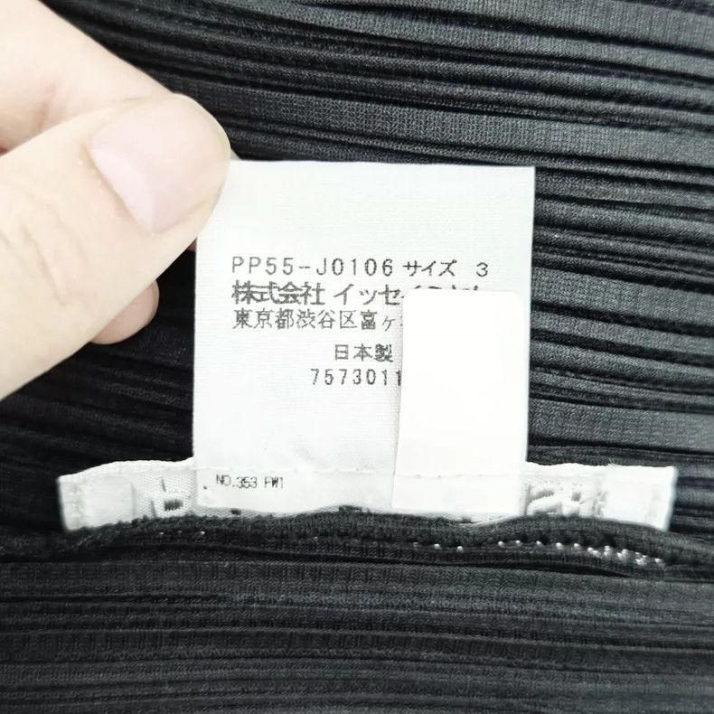 Issey Miyake issey miyake size:3 Black pleated cardigan Size XXS / US 00 / IT 34 - 4 Thumbnail