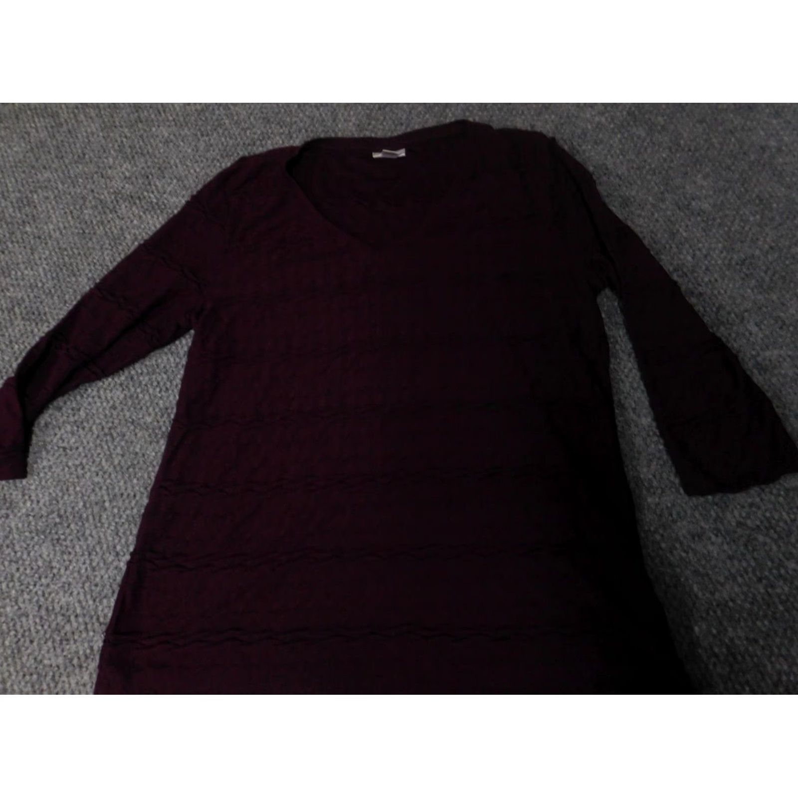 Croft & Barrow Croft & Barrow Womens Blouse Petites PM Purple V-Neck Long Sleeve Pullover Casual Button Polyester Down Stretch Regular Basic Shirt Womens Size M / US 6-8 / IT 42-44 - 2 Thumbnail