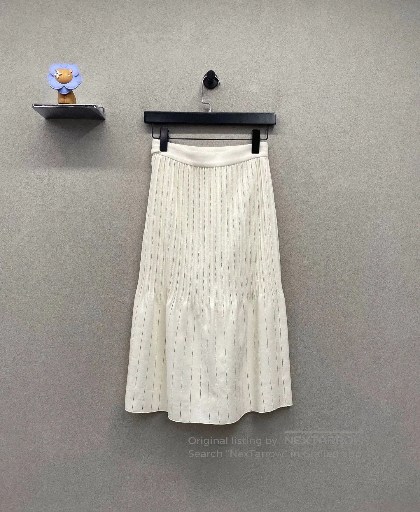 Other Hermes Beige High-Waist A-Line Skirt. Size US 34 / EU 50 - 2 Thumbnail