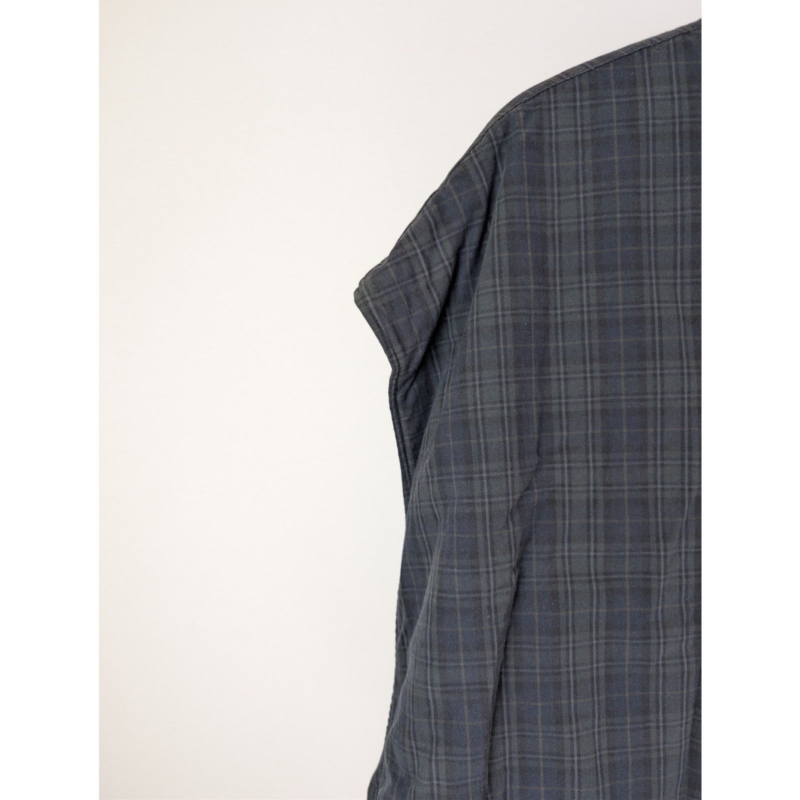 Balenciaga o1rshd1 Light Check Flannel Detachable Sleeves Shirt Size US M / EU 48-50 / 2 - 9 Thumbnail