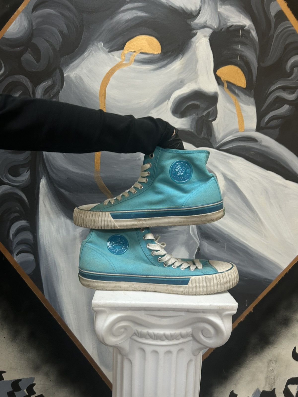 Vintage blue high tops Size US 11 / EU 44 - 4 Thumbnail
