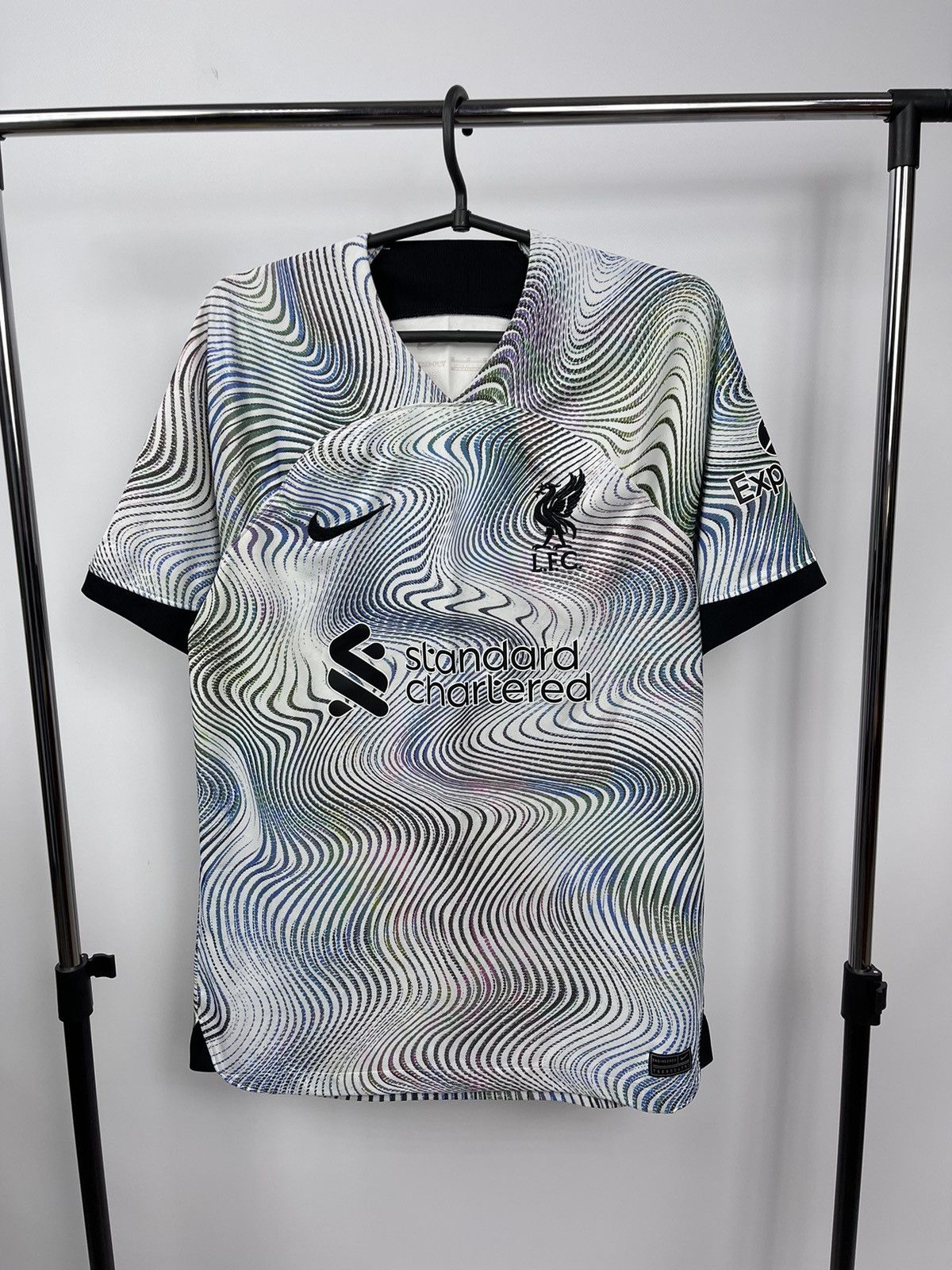 Nike Liverpool 2022 2023 Away Football Shirt Jersey Nike Size M Size US M / EU 48-50 / 2 - 1 Thumbnail