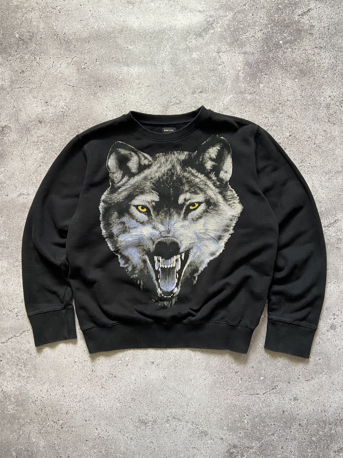 Diesel Rare Diesel big wolf logo sweatshirt diesel 90s Size US S / EU 44-46 / 1 - 1 Thumbnail