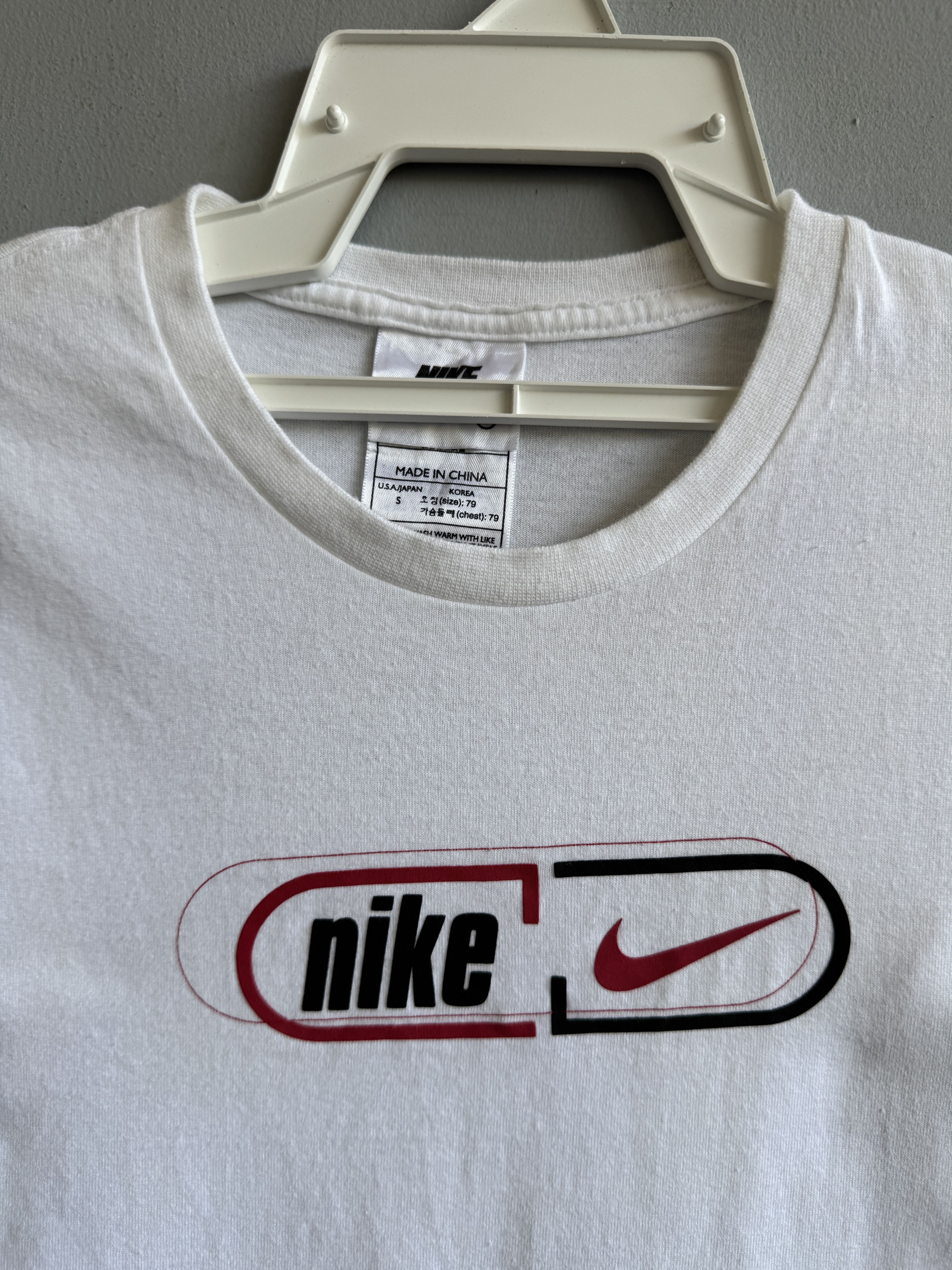 Nike Nike Shirt Size S / US 4 / IT 40 - 2 Thumbnail