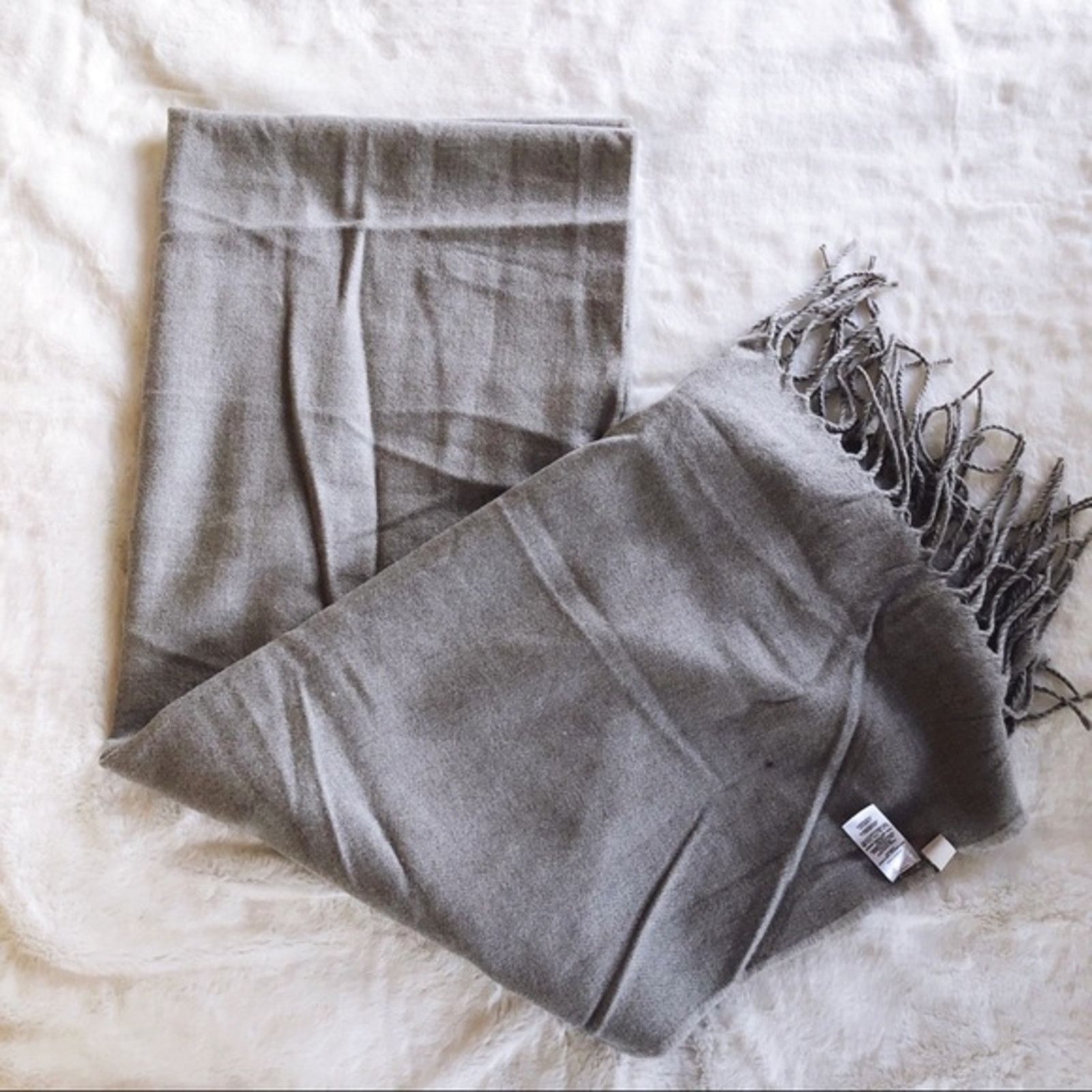 Loft LOFT Light Gray Melange Scarf Size ONE SIZE - 2 Thumbnail
