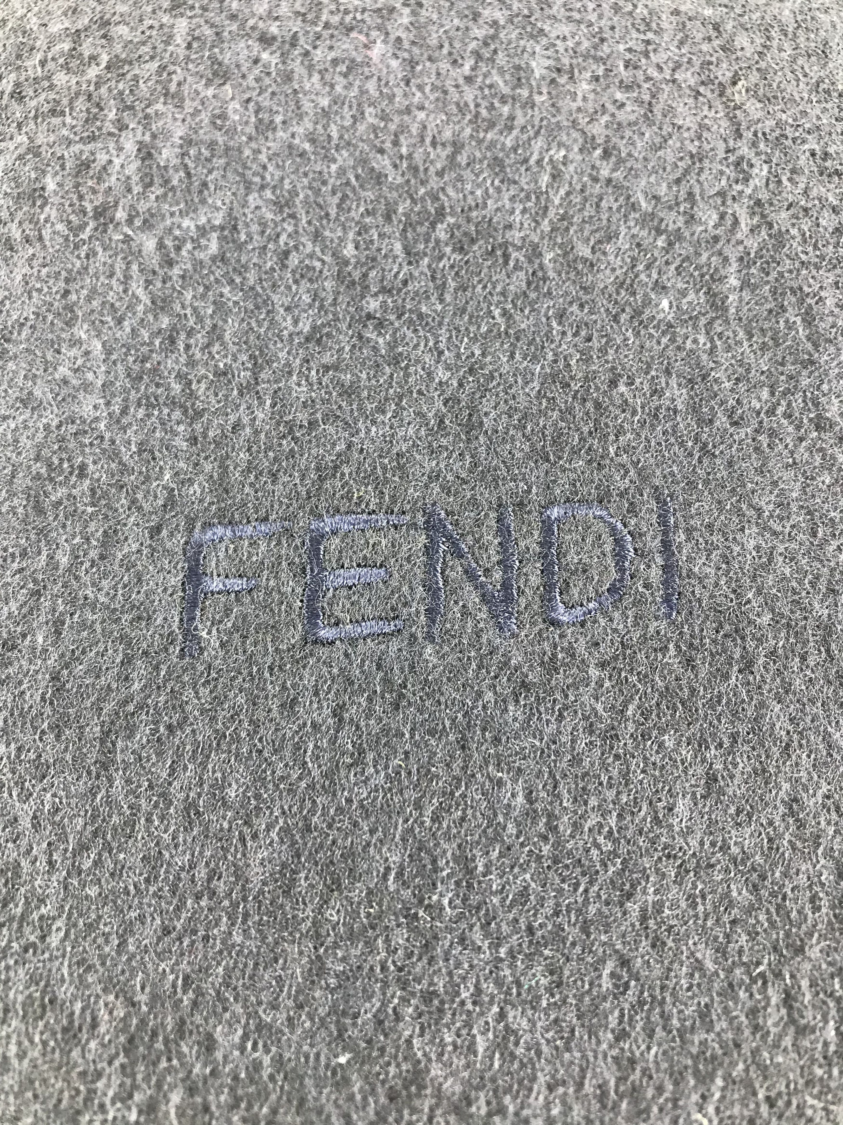 Fendi Fendi Plain Black Wool Scarf Muffler V558 Size ONE SIZE - 4 Thumbnail