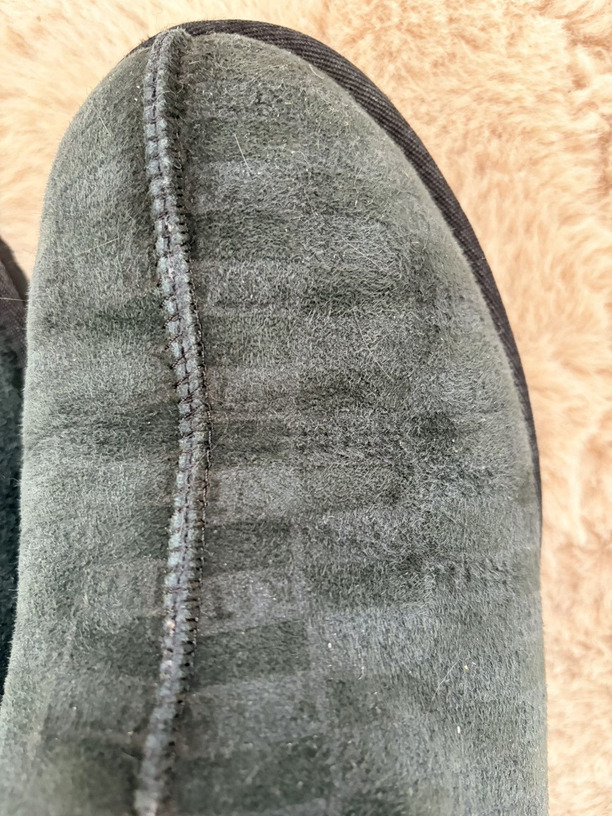 Kith Kith Kithmas Monogram Shearling Slipper (9) Size US 9 / EU 42 - 3 Thumbnail