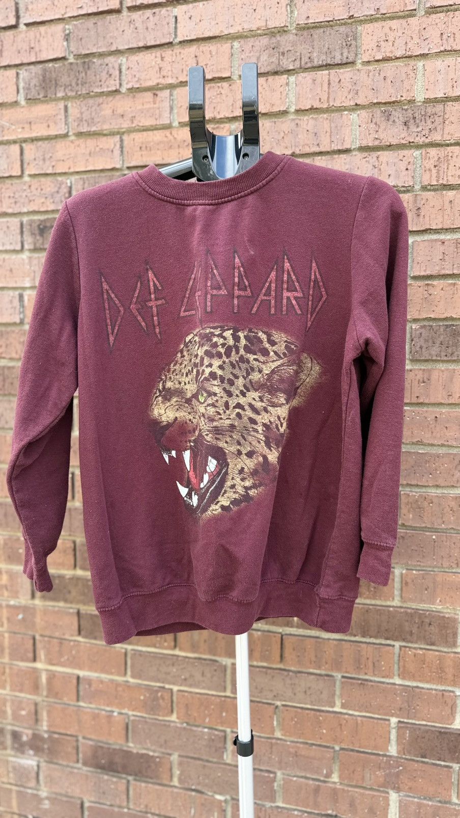 Def Leppard Def Leppard Rock Band Crewneck Sweatshirt Maroon Burgundy Size L / US 10 / IT 46 - 2 Thumbnail