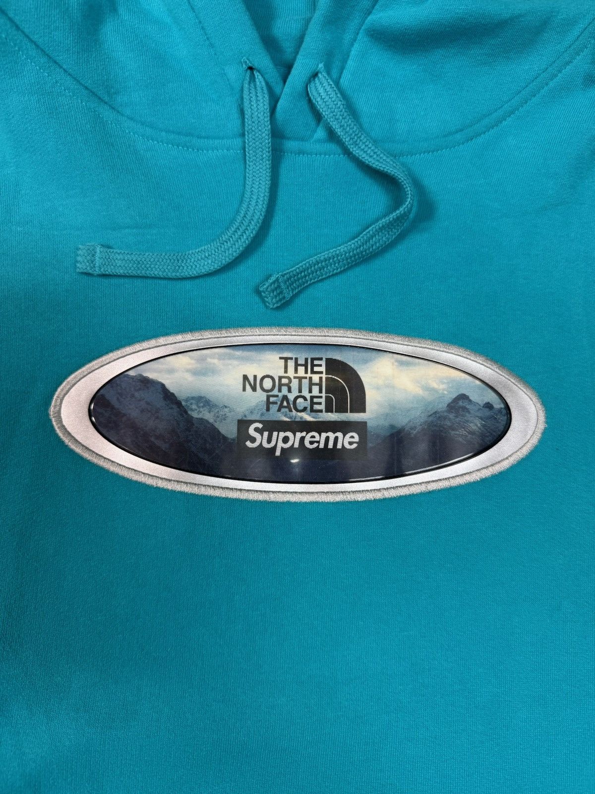 Supreme × The North Face Supreme x The North Face Lenticular Hoodie Teal Medium FW21 Size US M / EU 48-50 / 2 - 2 Thumbnail