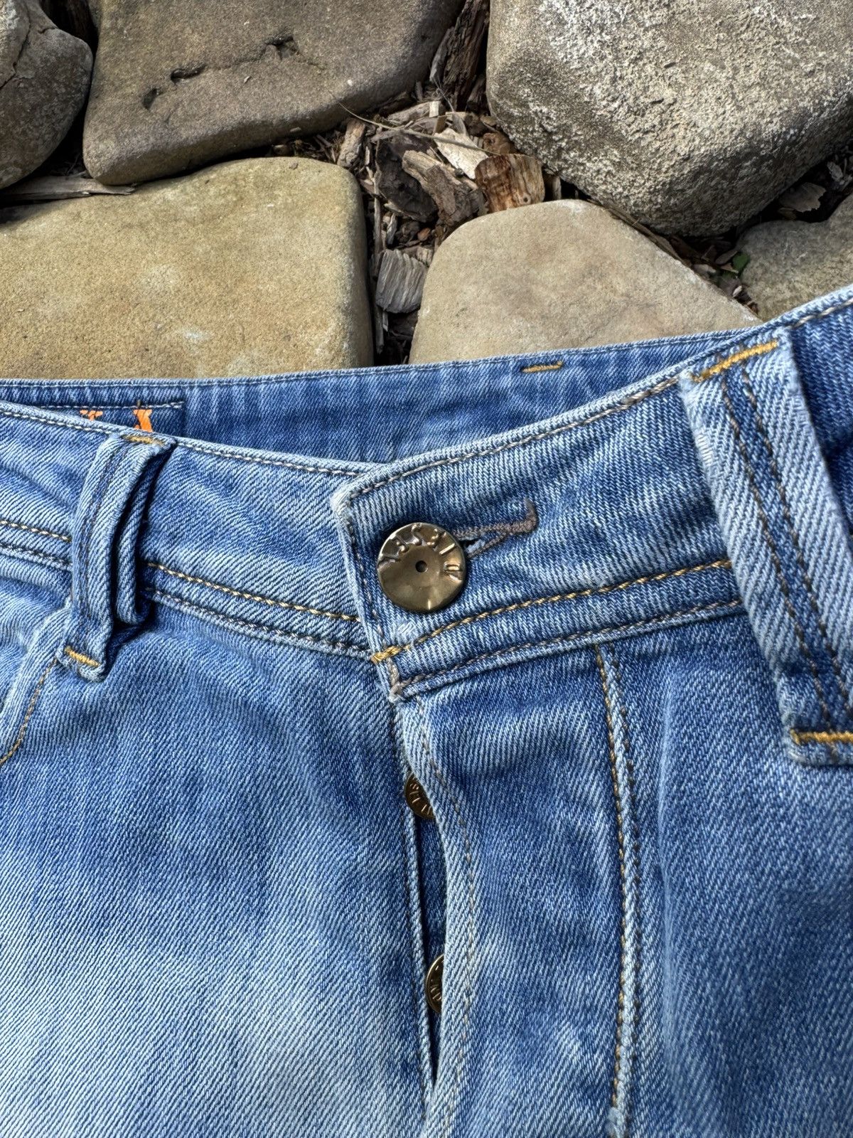 Diesel Vintage Diesel Larkee Diestressed Jeans pants Size US 32 / EU 48 - 6 Thumbnail