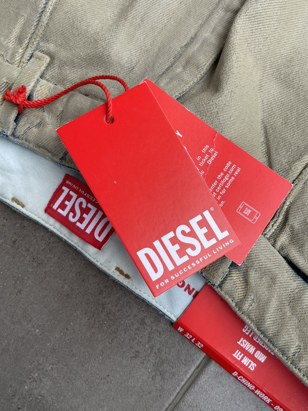 Diesel !DS! SS24 Diesel D-Chino-Work Rubber Trousers Size US 32 / EU 48 - 19 Thumbnail
