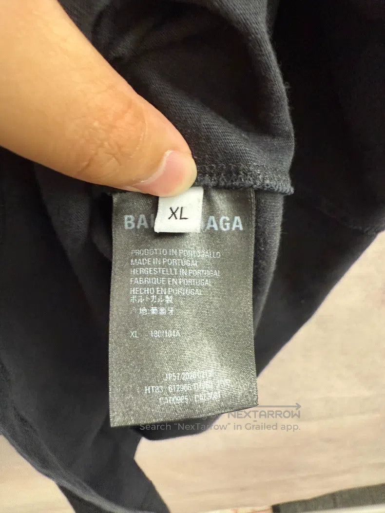 Balenciaga Balenciaga Shoulder Small Label Black Short Sleeve Size US XL / EU 56 / 4 - 4 Thumbnail