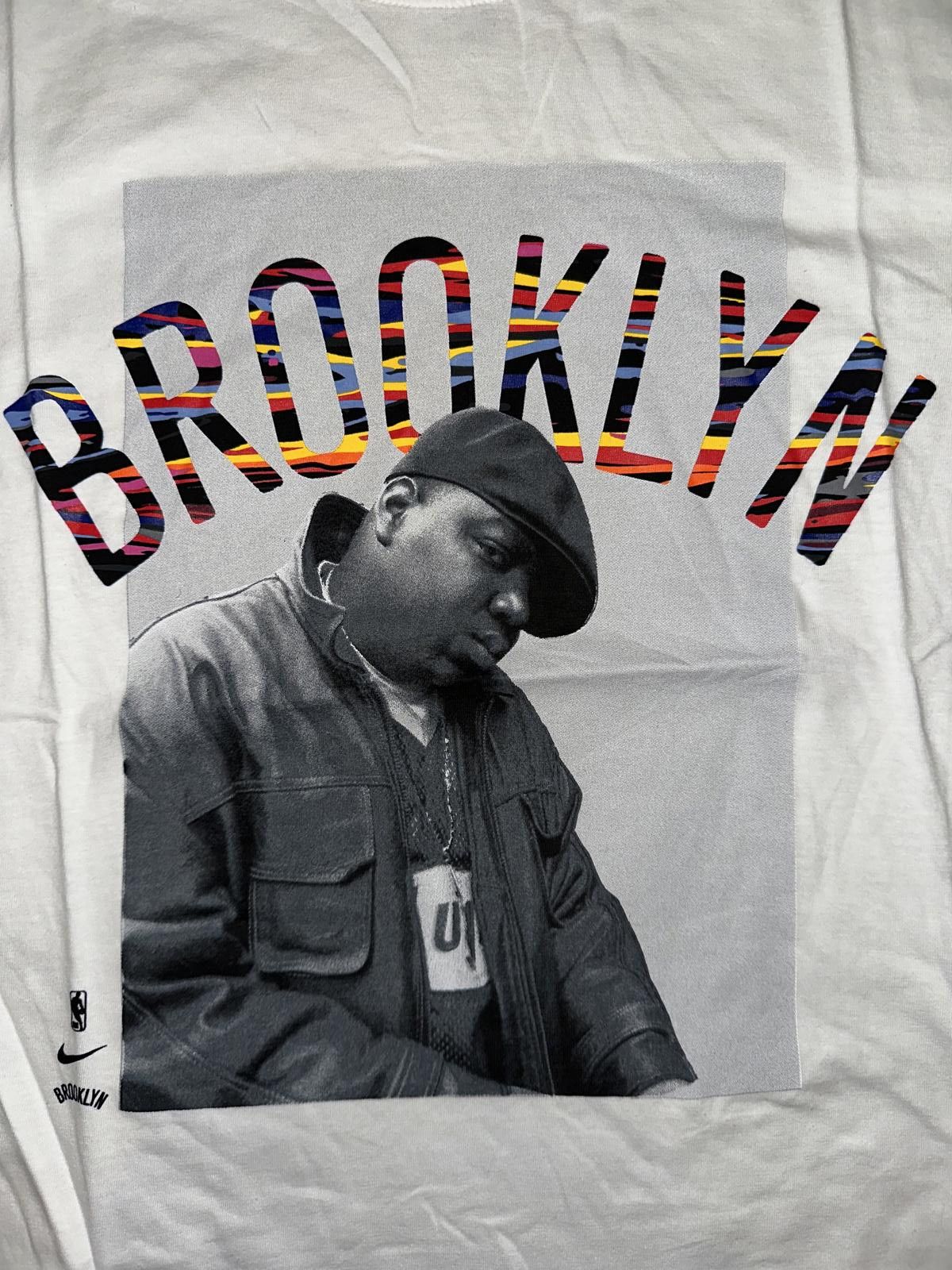 Nike Nike Men’s NBA Brooklyn Nets Notorious B.I.G Biggie Smalls White T-Shirt Size US M / EU 48-50 / 2 - 2 Thumbnail