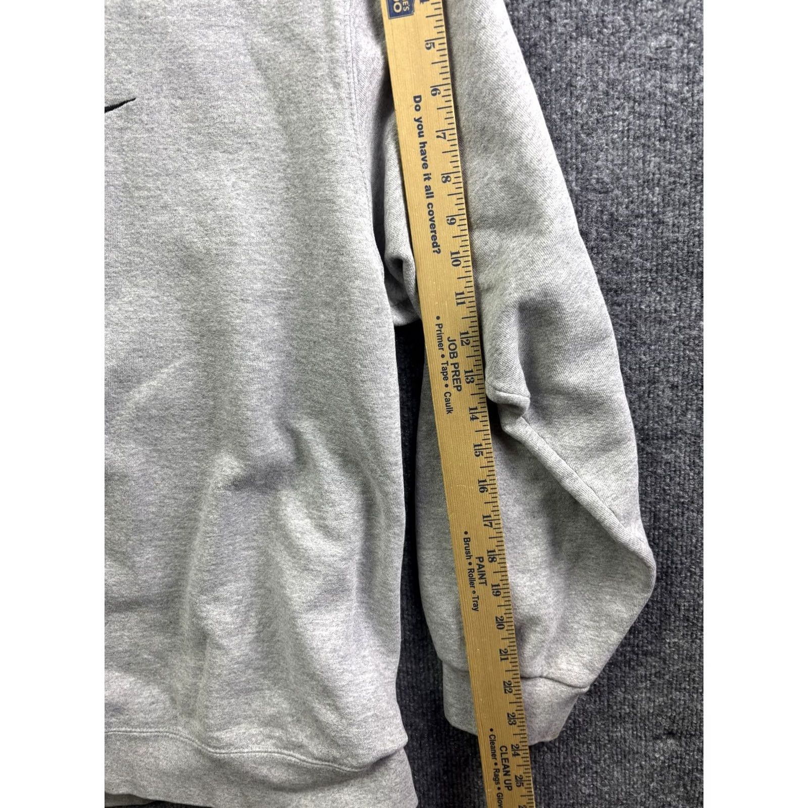 Nike Vintage Nike Sweatshirt Mens XL Gray Crewneck Pullover Fleece Swoosh Logo Made in U.S.A. Size US XL / EU 56 / 4 - 5 Thumbnail