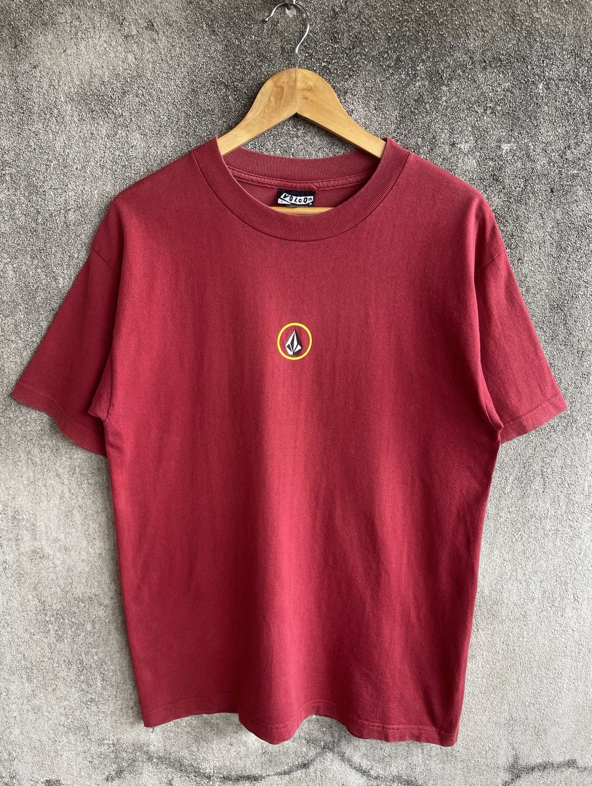 Volcom Vintage 90s Sun Faded🔥VOLCOM🔥Center Logo & Back Hit Tee Size US L / EU 52-54 / 3 - 2 Thumbnail