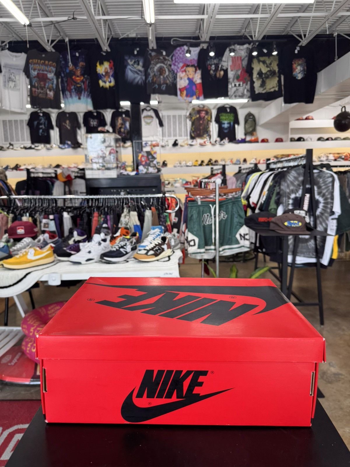 Jordan Brand × Nike Air Jordan 1 Retro High ‘85 Neutral Grey Size 11 (2021) Size US 11 / EU 44 - 15 Thumbnail