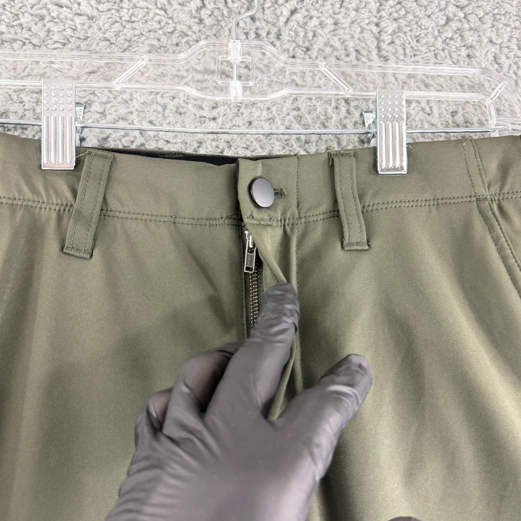 Vintage Cozy Earth Chino Pants Mens Size 30 x 32 Olive Green Straight Leg Stretch Casual Size US 31 - 3 Thumbnail