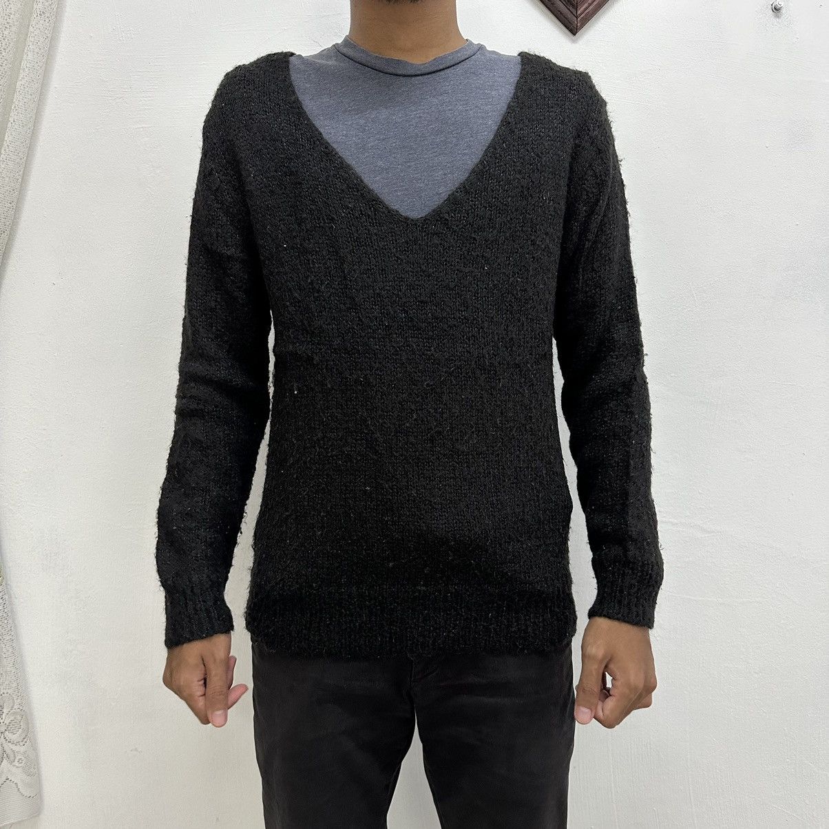 Japanese Brand Vintage Vingt-Trois V-Neck Mohair Knitwear Sweater Jumper Size US S / EU 44-46 / 1 - 14 Thumbnail