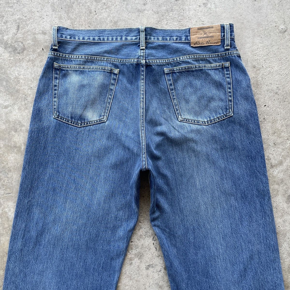 Eddie Bauer × Jean Vintage Eddie Bauer Faded Baggy Denim Jeans Pants W37x30 Size US 37 - 11 Thumbnail