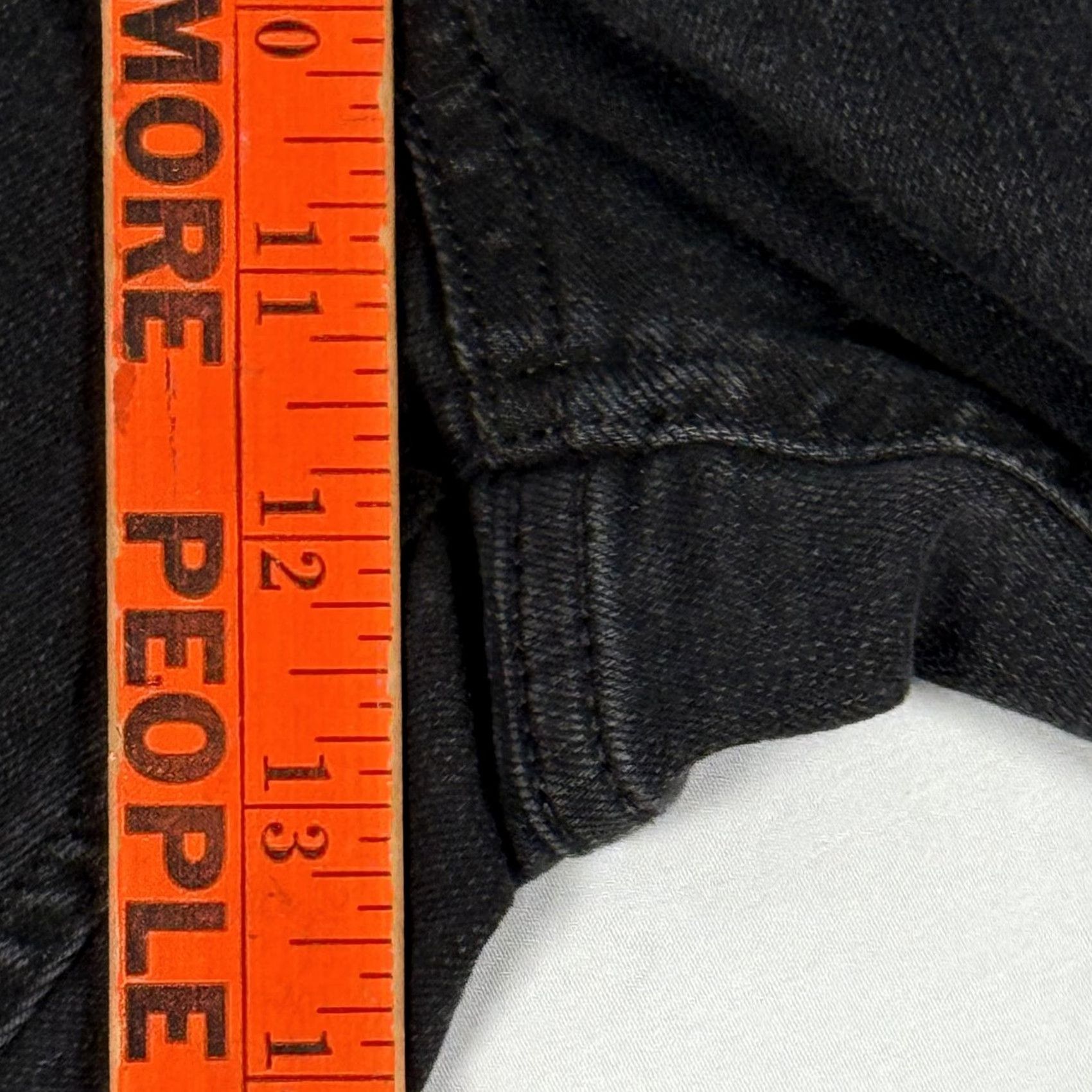 Liz Claiborne Liz Claiborne Jegging Amber Pull-On Black 12 Slim Ankle 25in Inseam Jeans Women’s Size 34" / US 12 / IT 48 - 6 Thumbnail