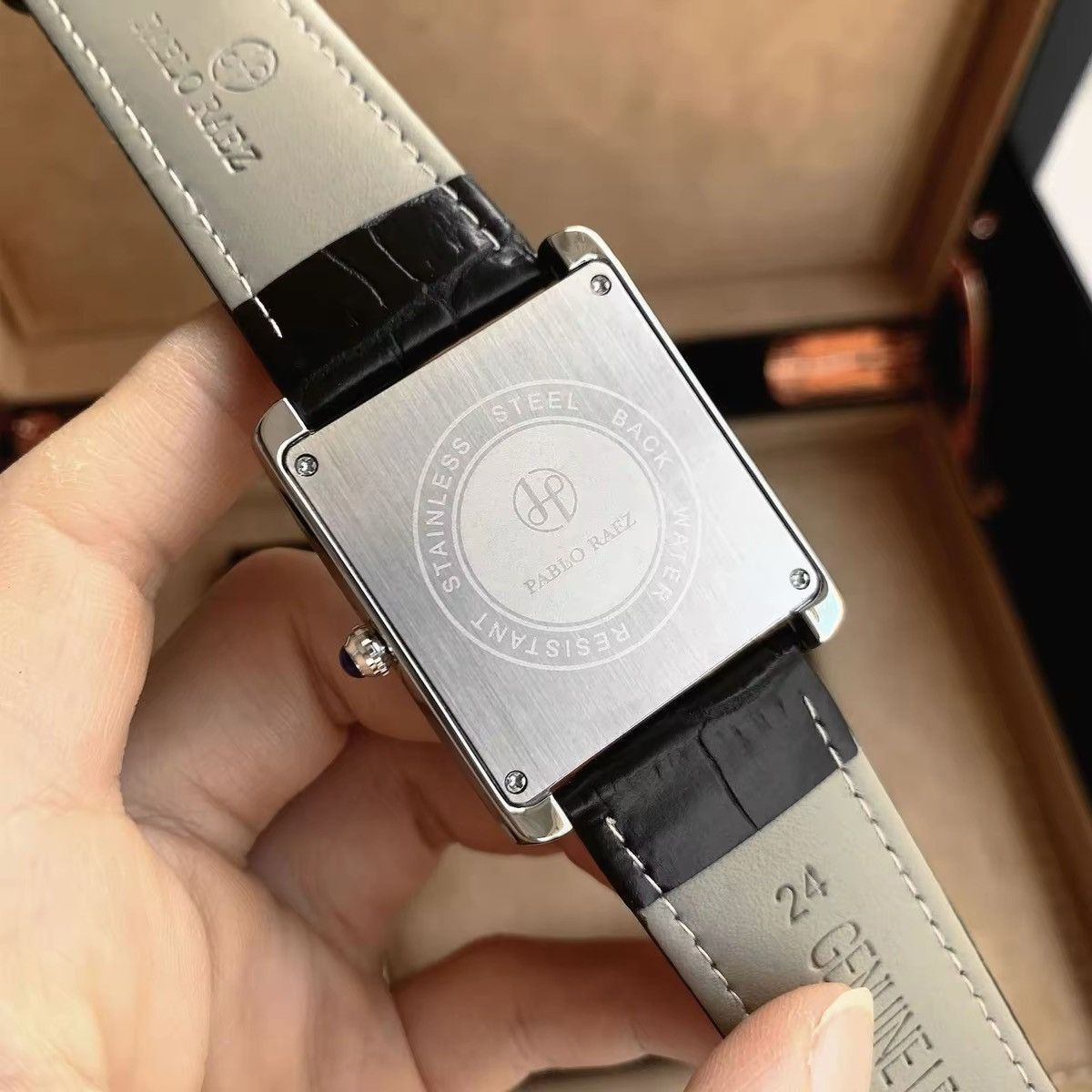Leather Square Classical Watch Size ONE SIZE - 3 Thumbnail