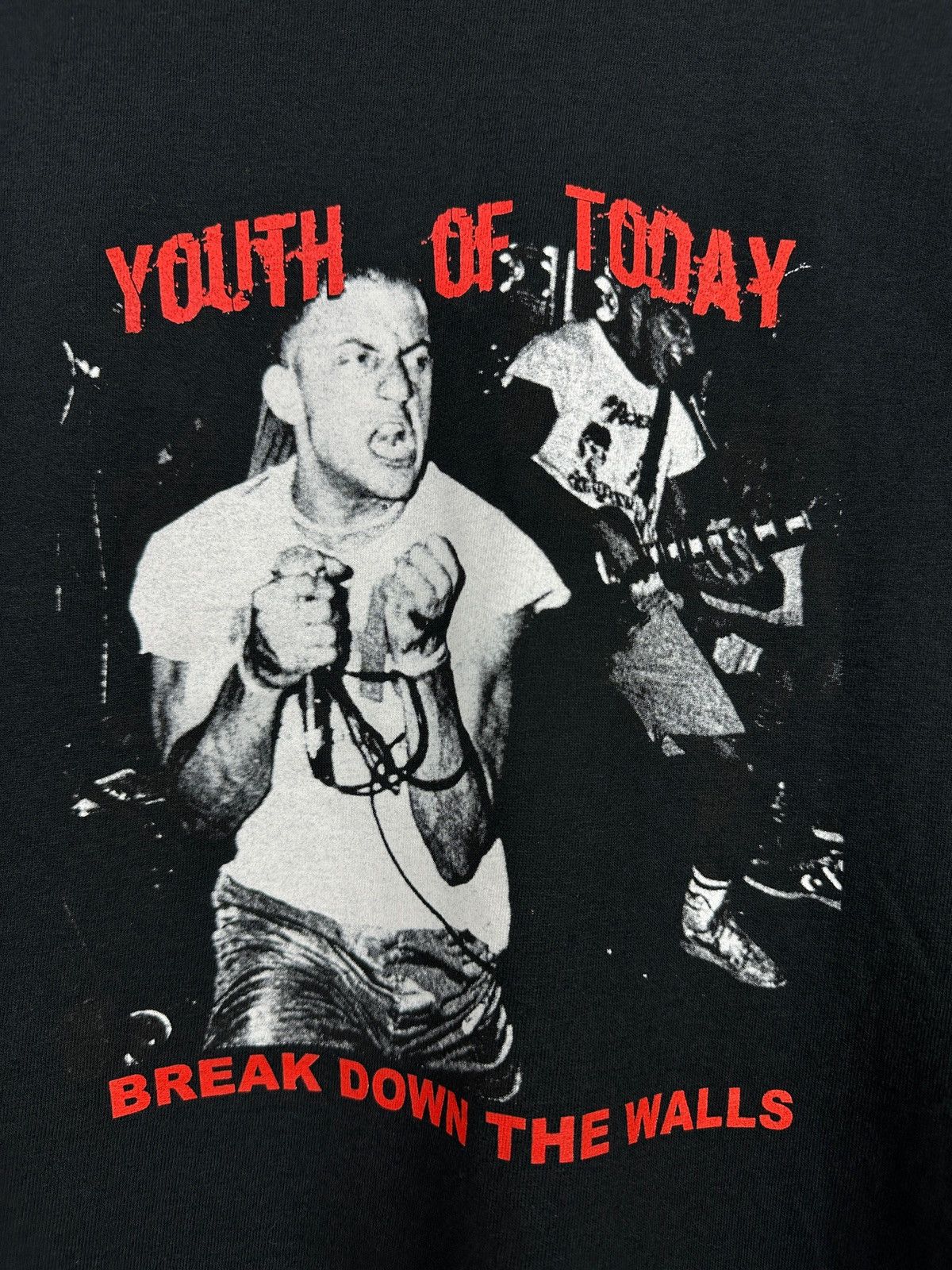 Band Tees Vintage Youth Of Today Break Down The Walls Band T-Shirt Size US L / EU 52-54 / 3 - 7 Thumbnail