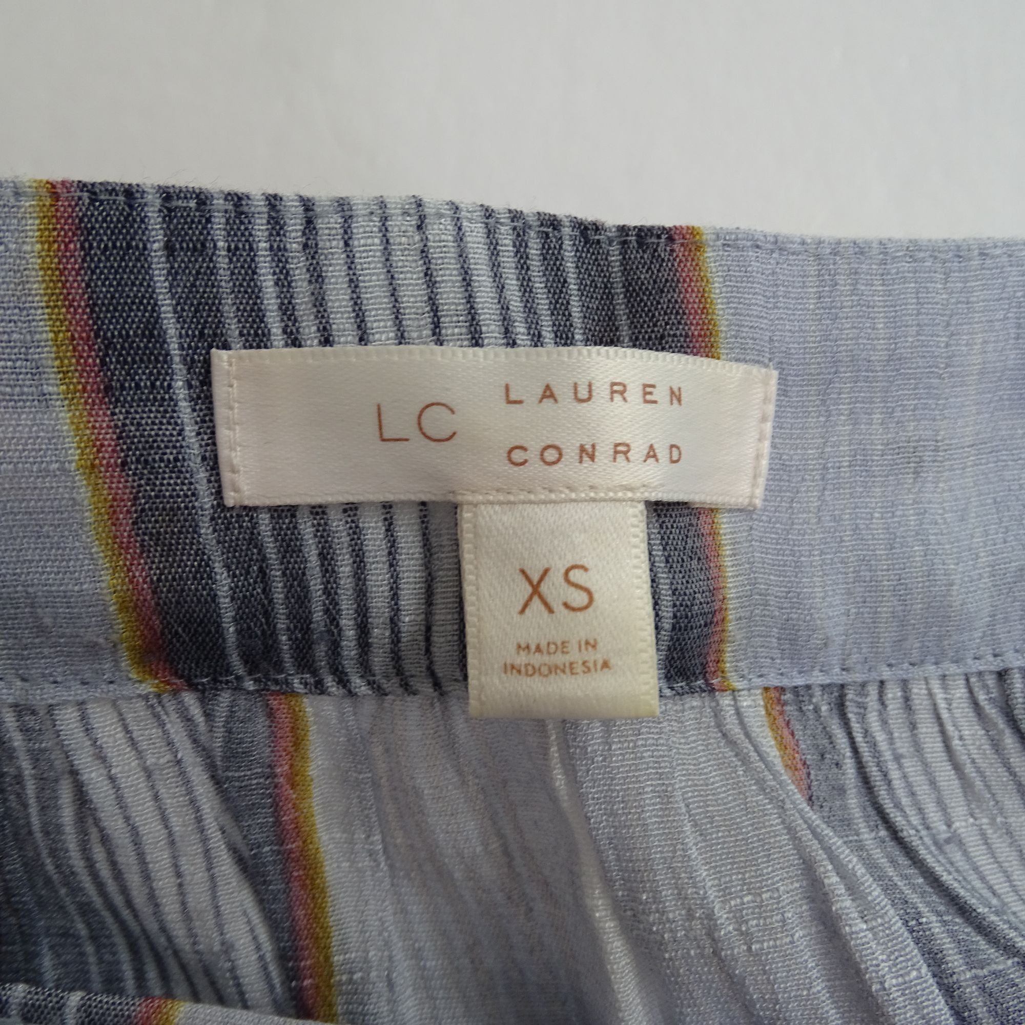 Lauren Conrad LC Lauren Conrad Long Sleeve Gray Plaid Babydoll Top Size XS Size XS / US 0-2 / IT 36-38 - 6 Thumbnail