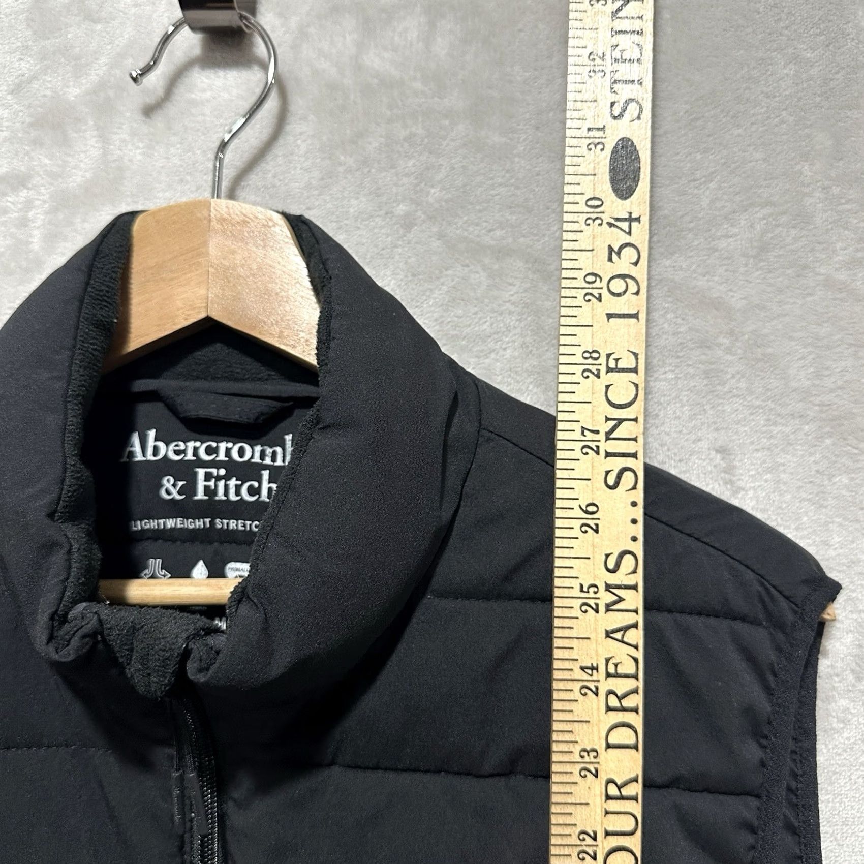 Abercrombie & Fitch VINTAGE Abercrombie & Fitch Lightweight Vest Men S Black Full Zip Primaloft Size US S / EU 44-46 / 1 - 6 Thumbnail