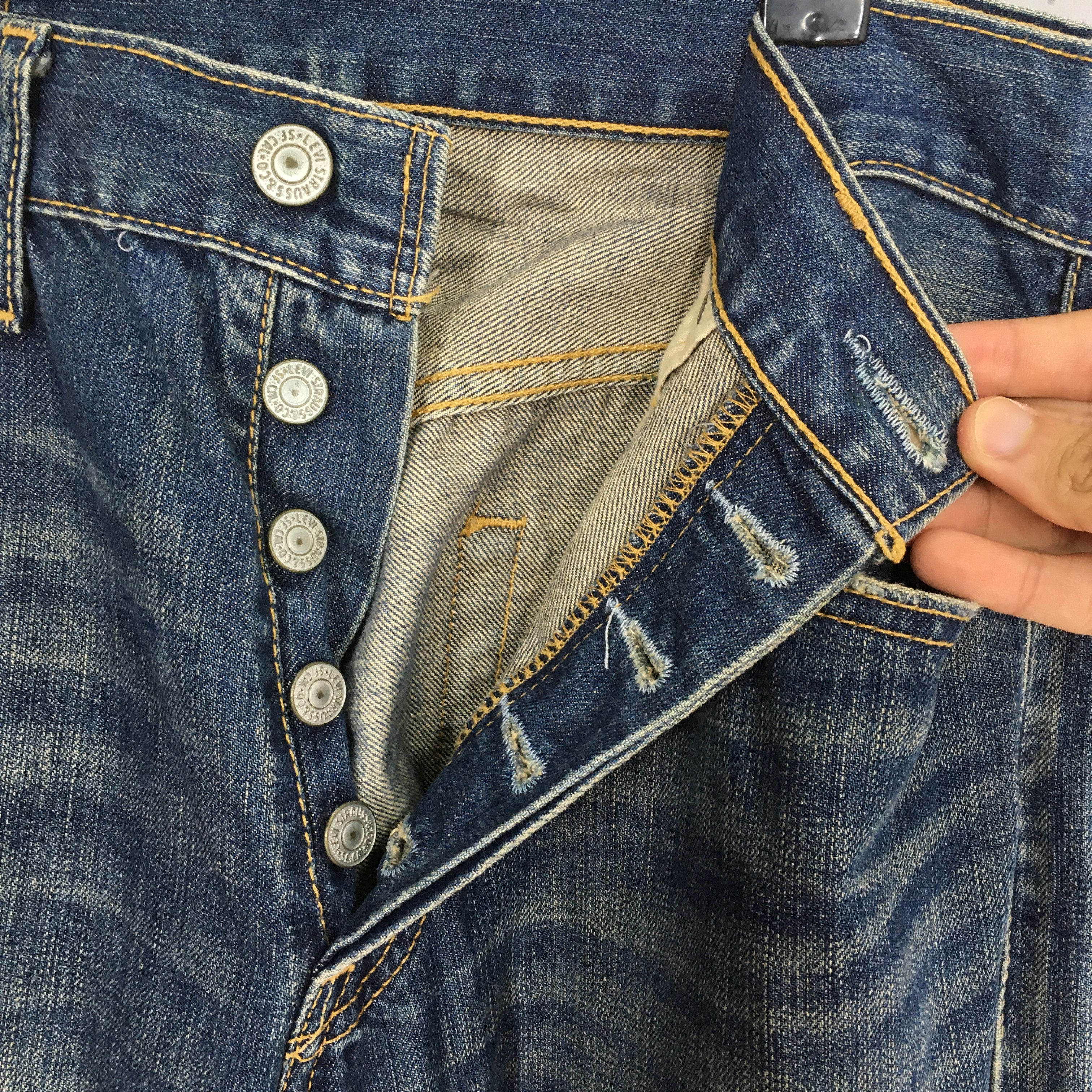 Levi's Size 30x29 Vintage Levi's 501 Indigo Blue Jeans Medium S1566 Size US 30 / EU 46 - 9 Thumbnail