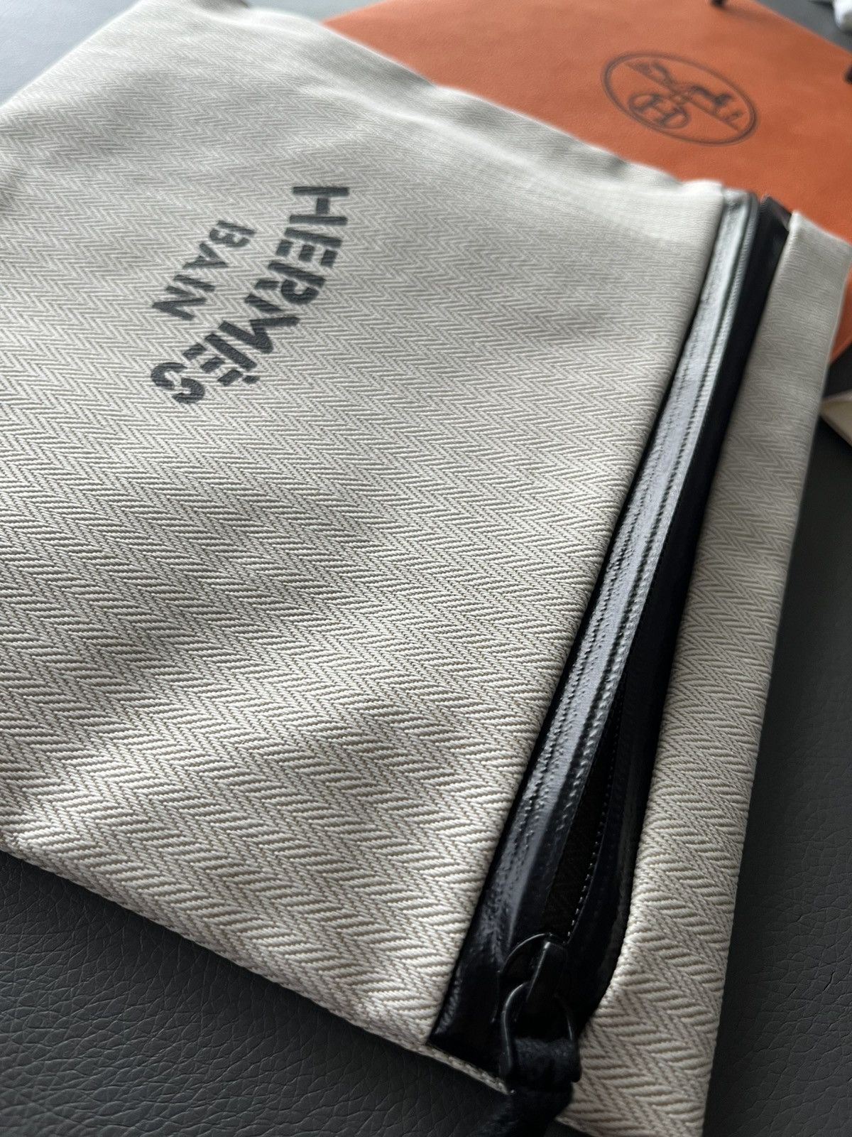 Hermes Limited Edition Hermes Logo Pouch Bag / Toilet Bag Size ONE SIZE - 10 Thumbnail