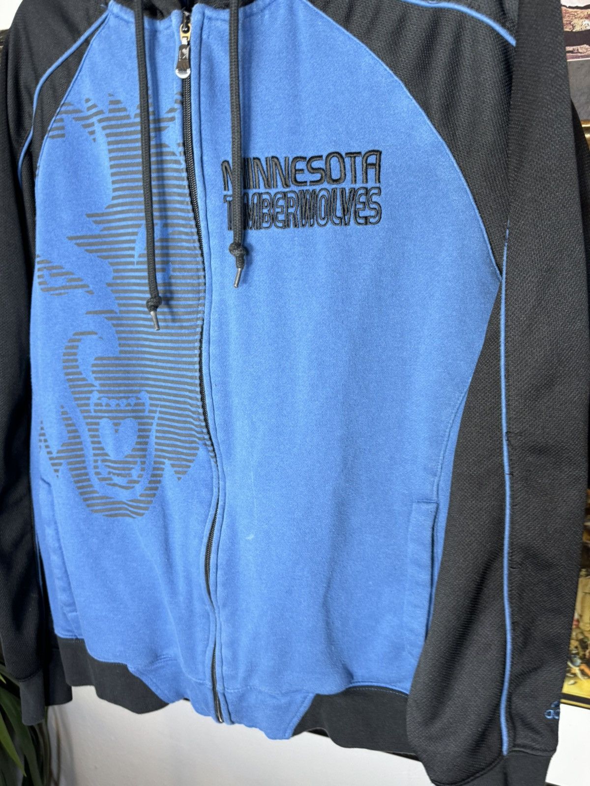 Adidas × Vintage Vintage Minnesota Timberwolves Adidas Hoodie Size US M / EU 48-50 / 2 - 7 Thumbnail